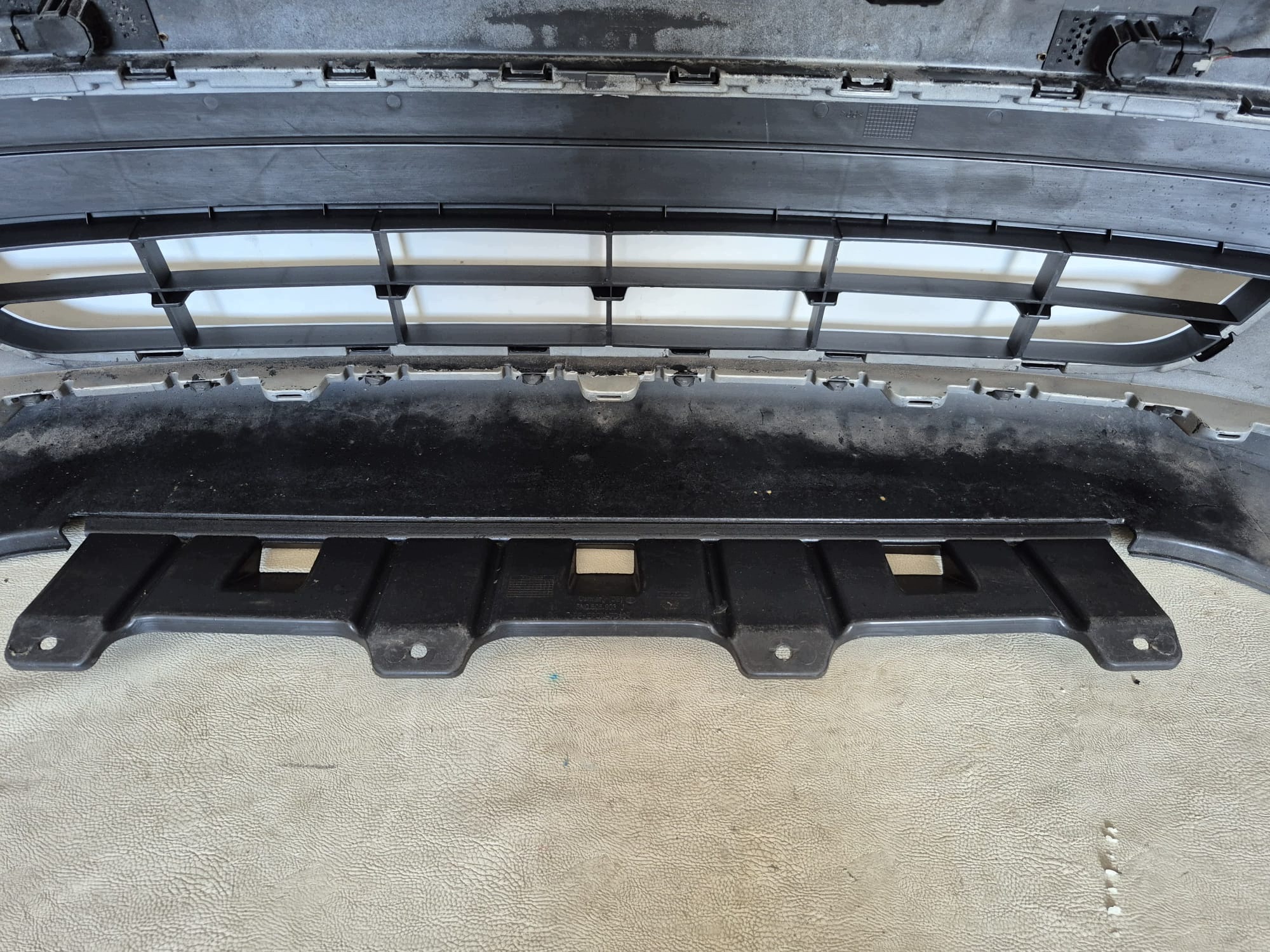 VW TIGUAN and 5N LIFT 11- bumper front front SPR 6XPDC 5N0807221K