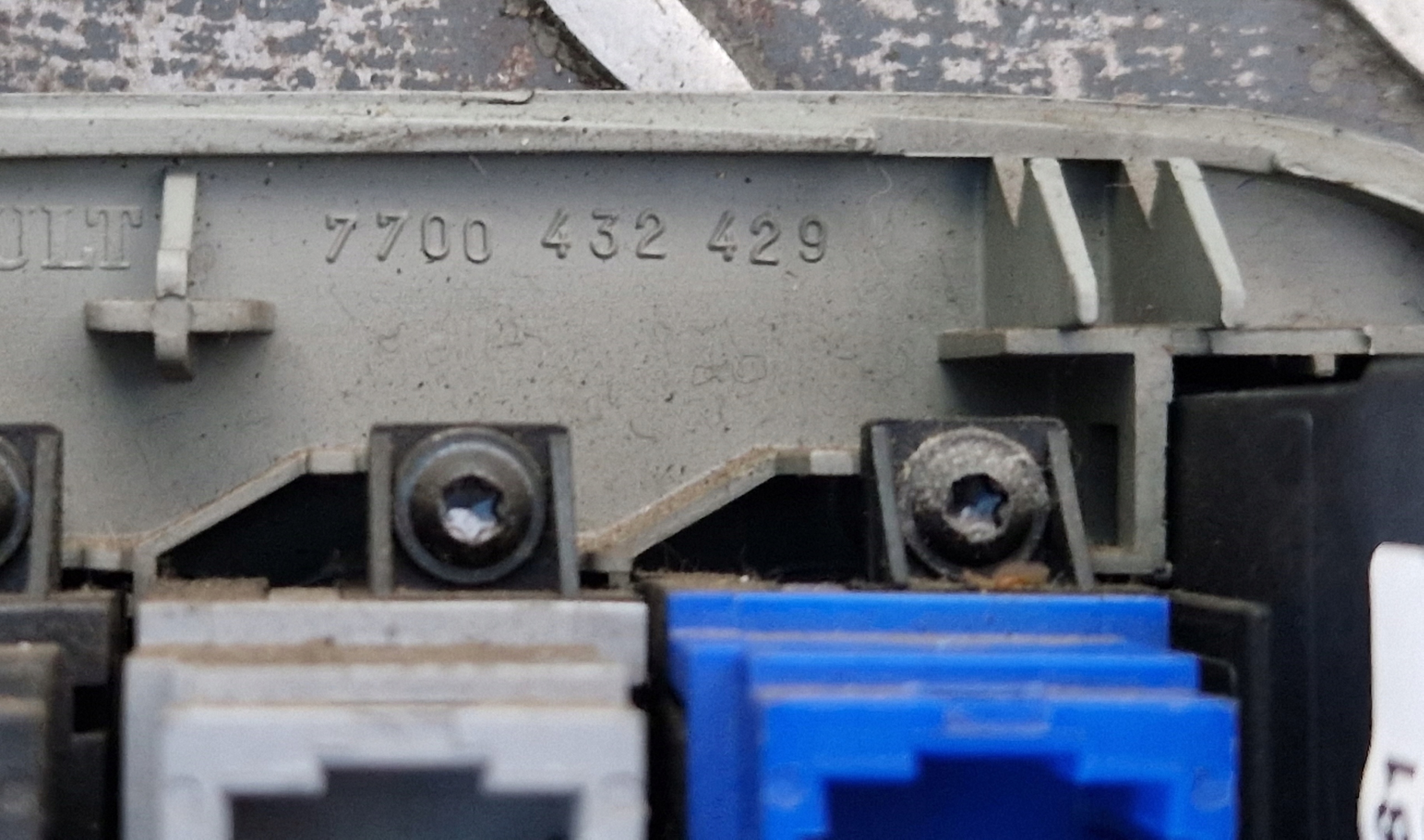 interruttore luci RENAULT MEGANE e (BA0/1_) 1.9 dTi (BA08. BA0N) 770043