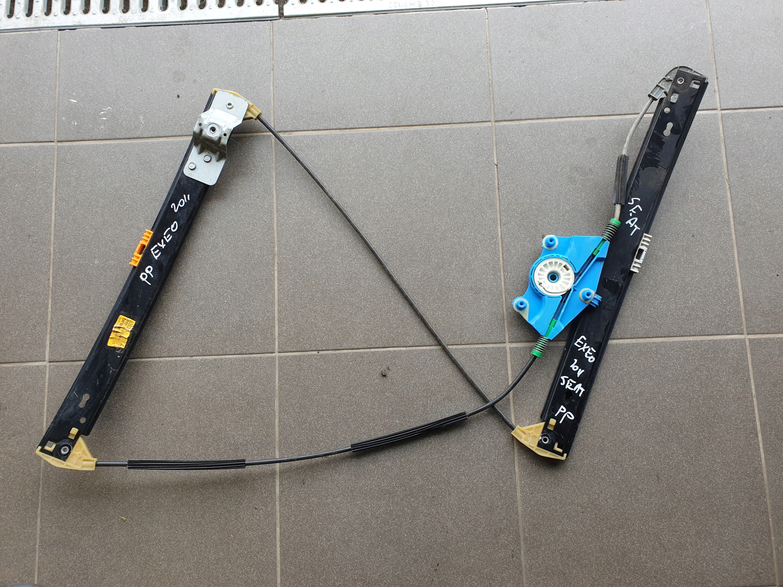 window regulator mechanism front SEAT EXEO 2008- 8E0837462C right