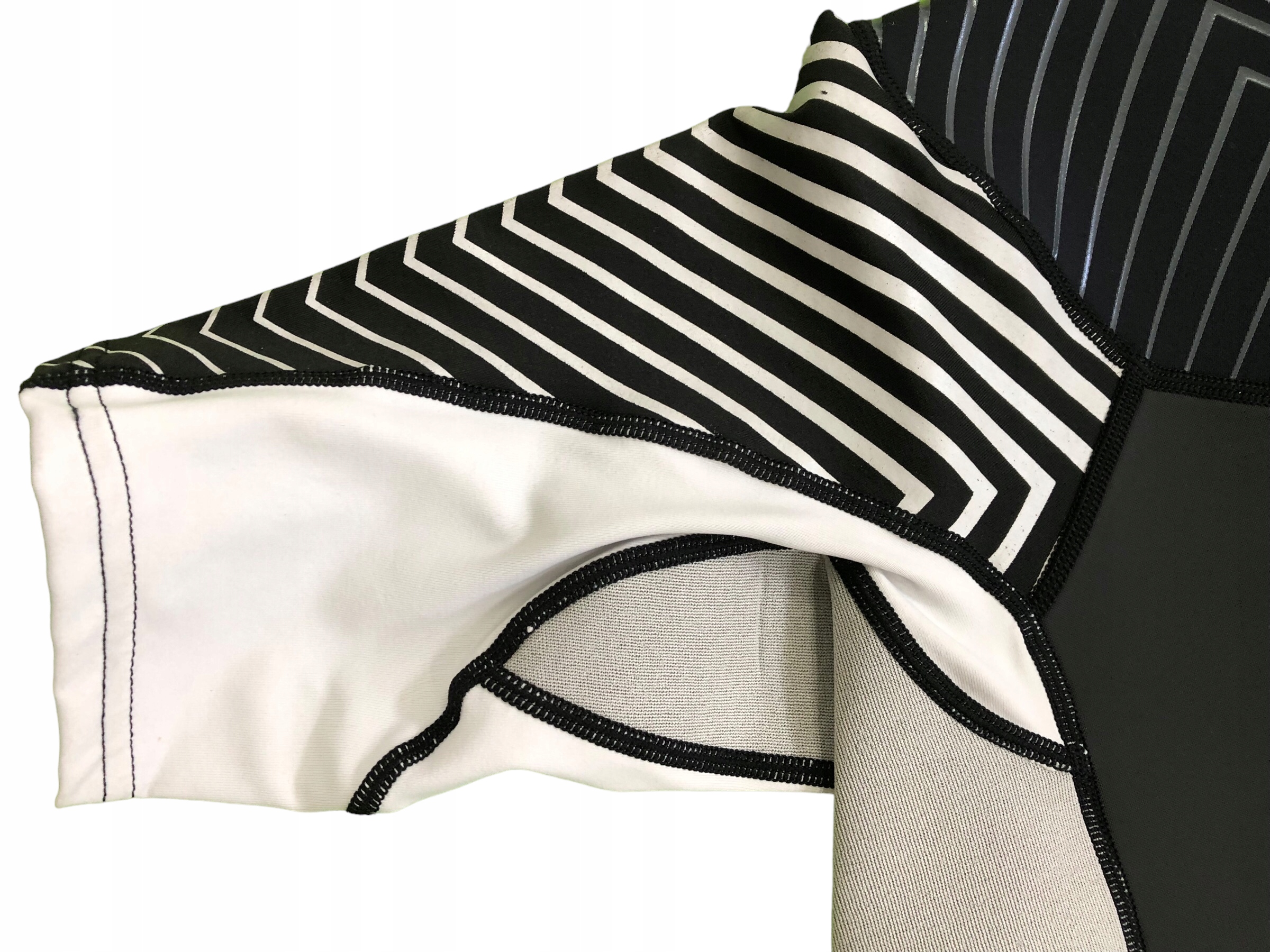 Męska Pianka Prolimit MAVERICK 2,2 shorty 50/M Marka Prolimit