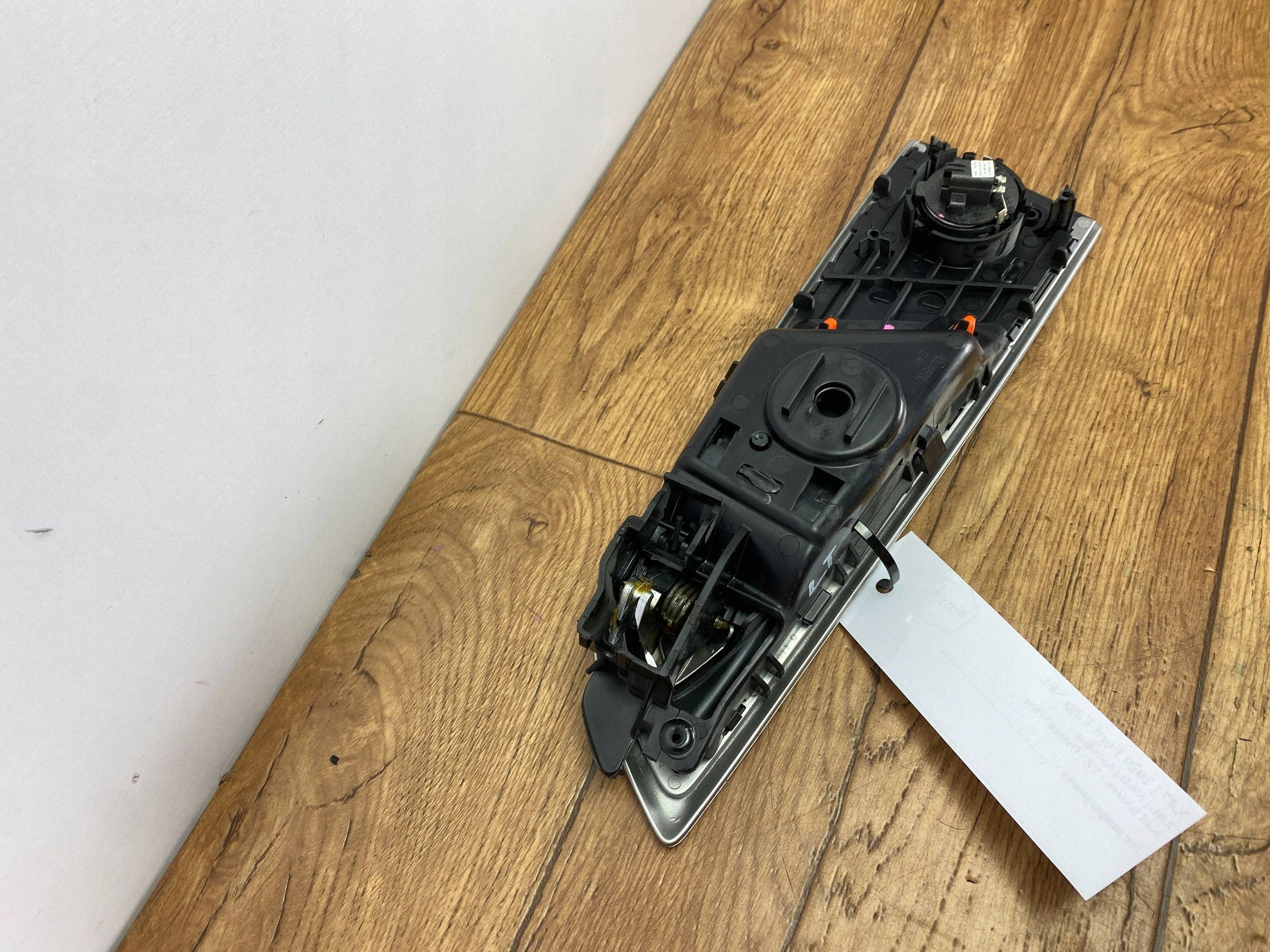 handle inner rear left Ford Edge II 2019+
