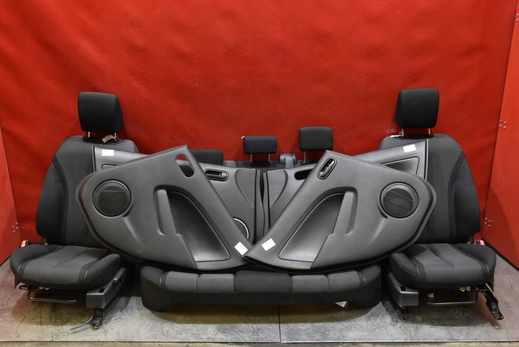 seat seats KOMPLET side side EU MAZDA 2 DE 5D 07-10