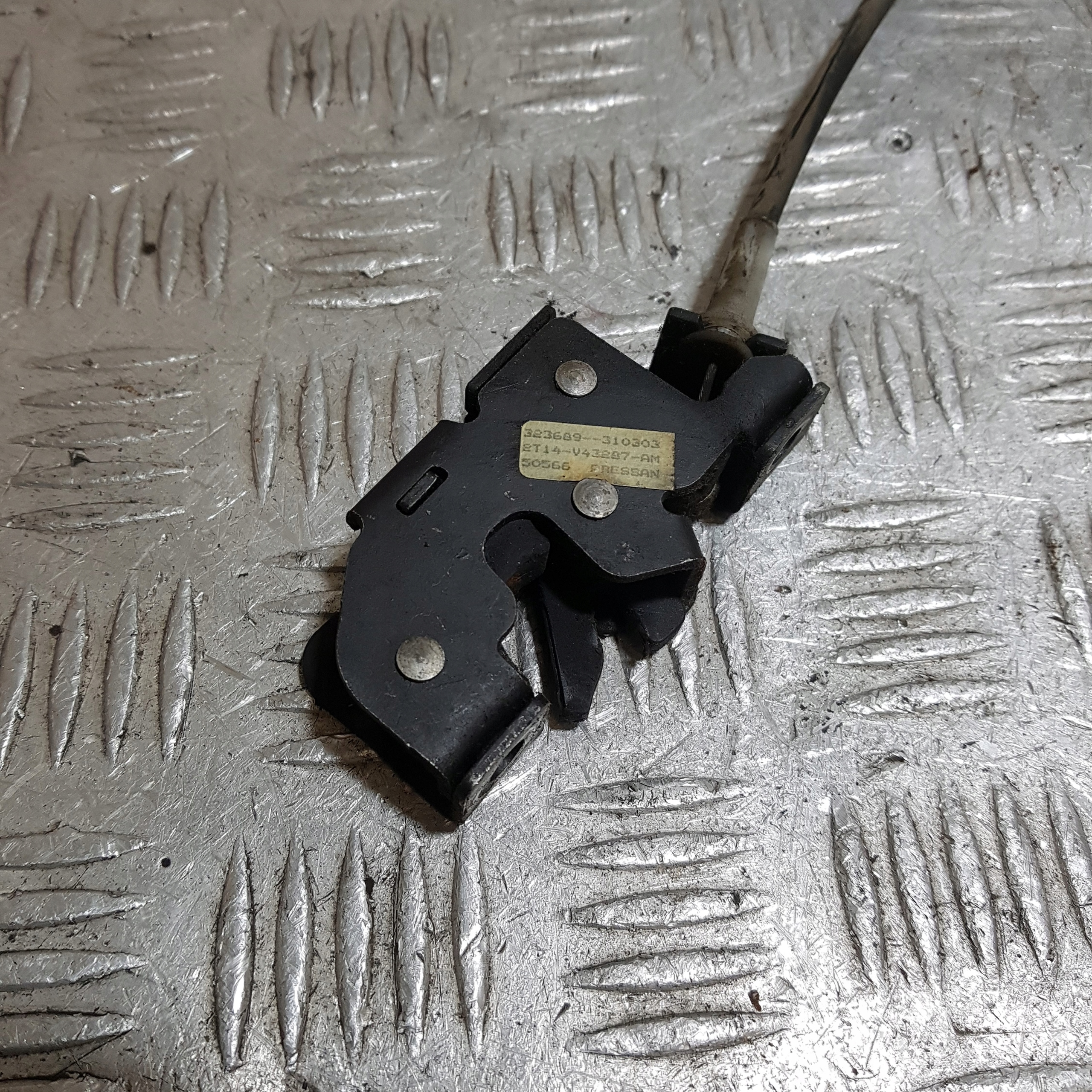 lock door SKRZYDELKOWYCH PRAWYCH FORD TRANSIT CONNECT