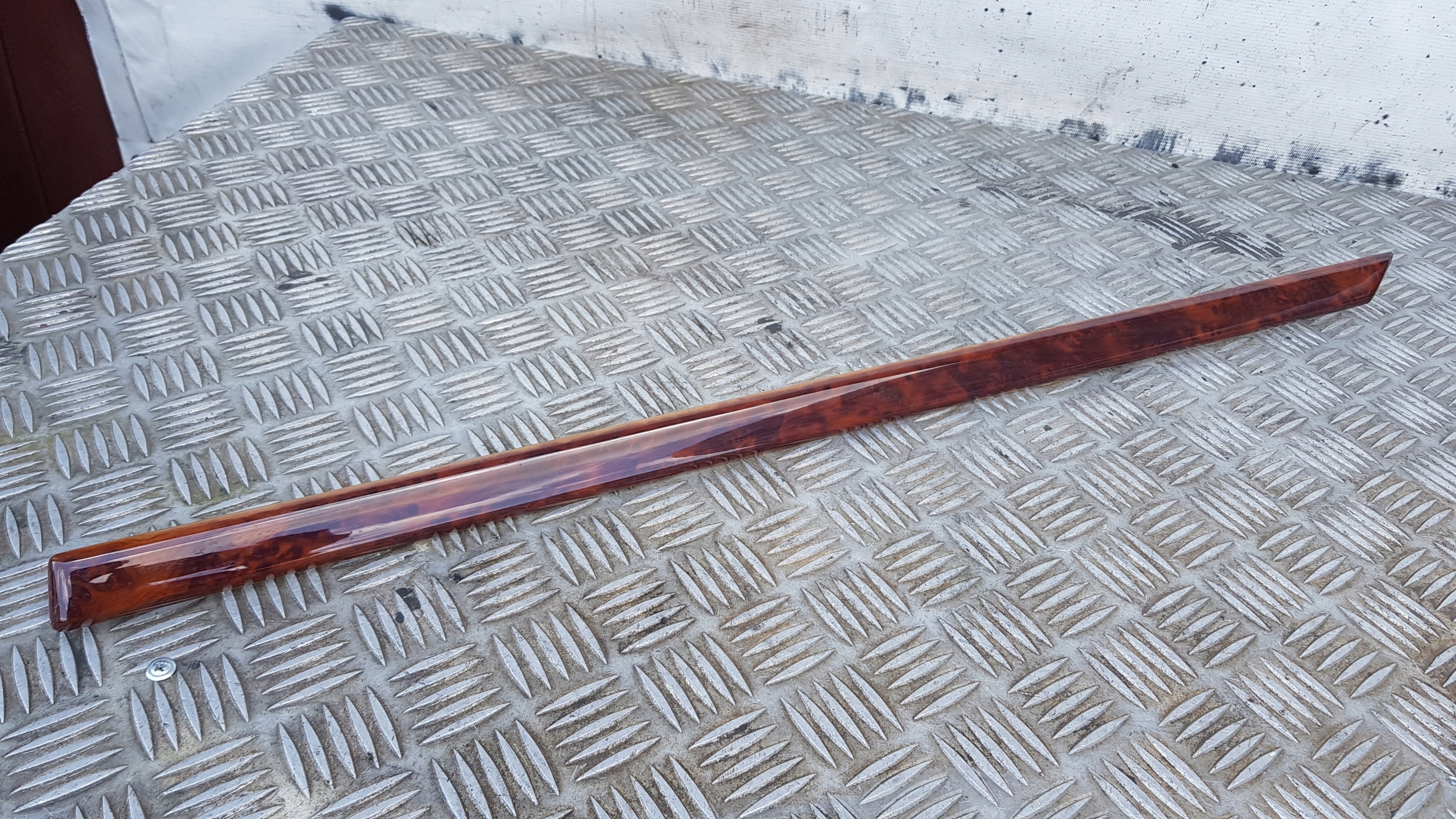 BMW E39 decorative trim DEKOR right rear part
