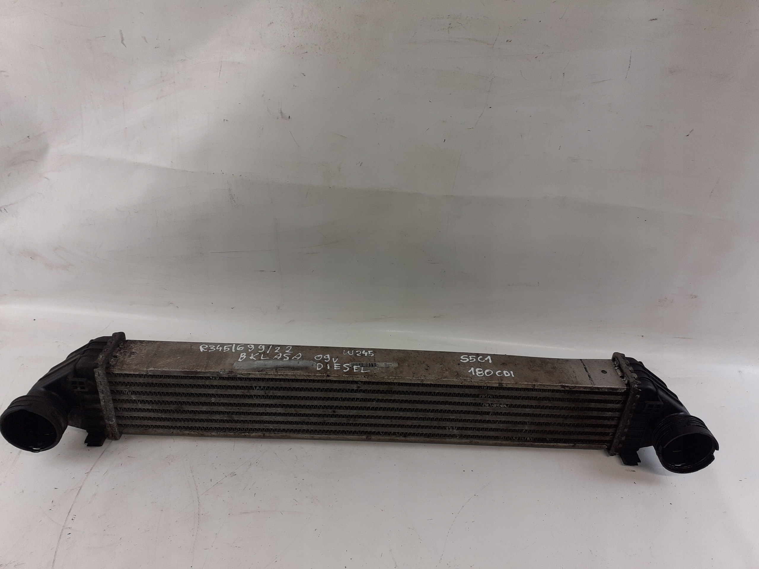 Mercedes B klasa W245 radiator intercooler