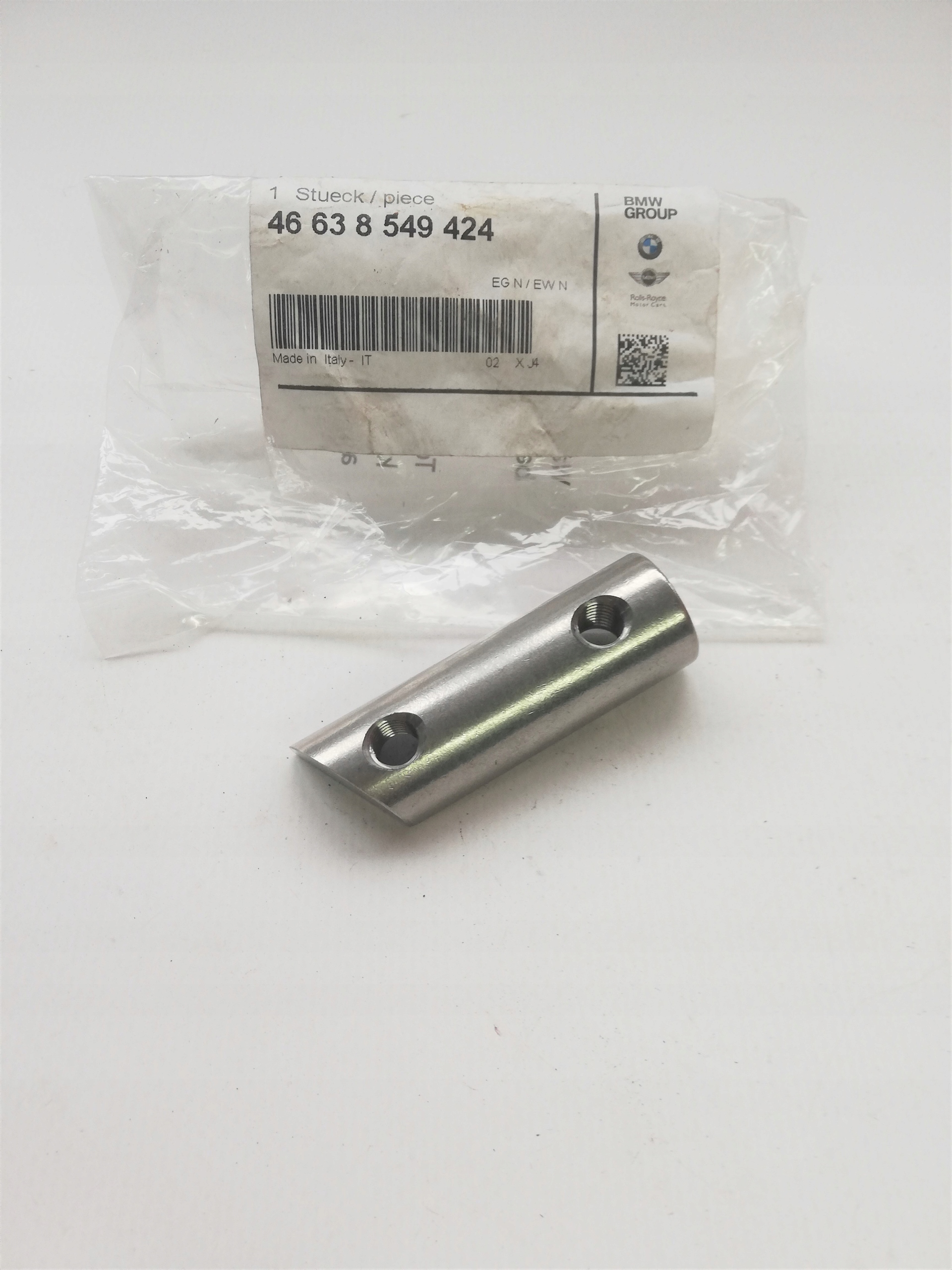 46638549424 - Переходник с правой защитной планкой BMW R1200