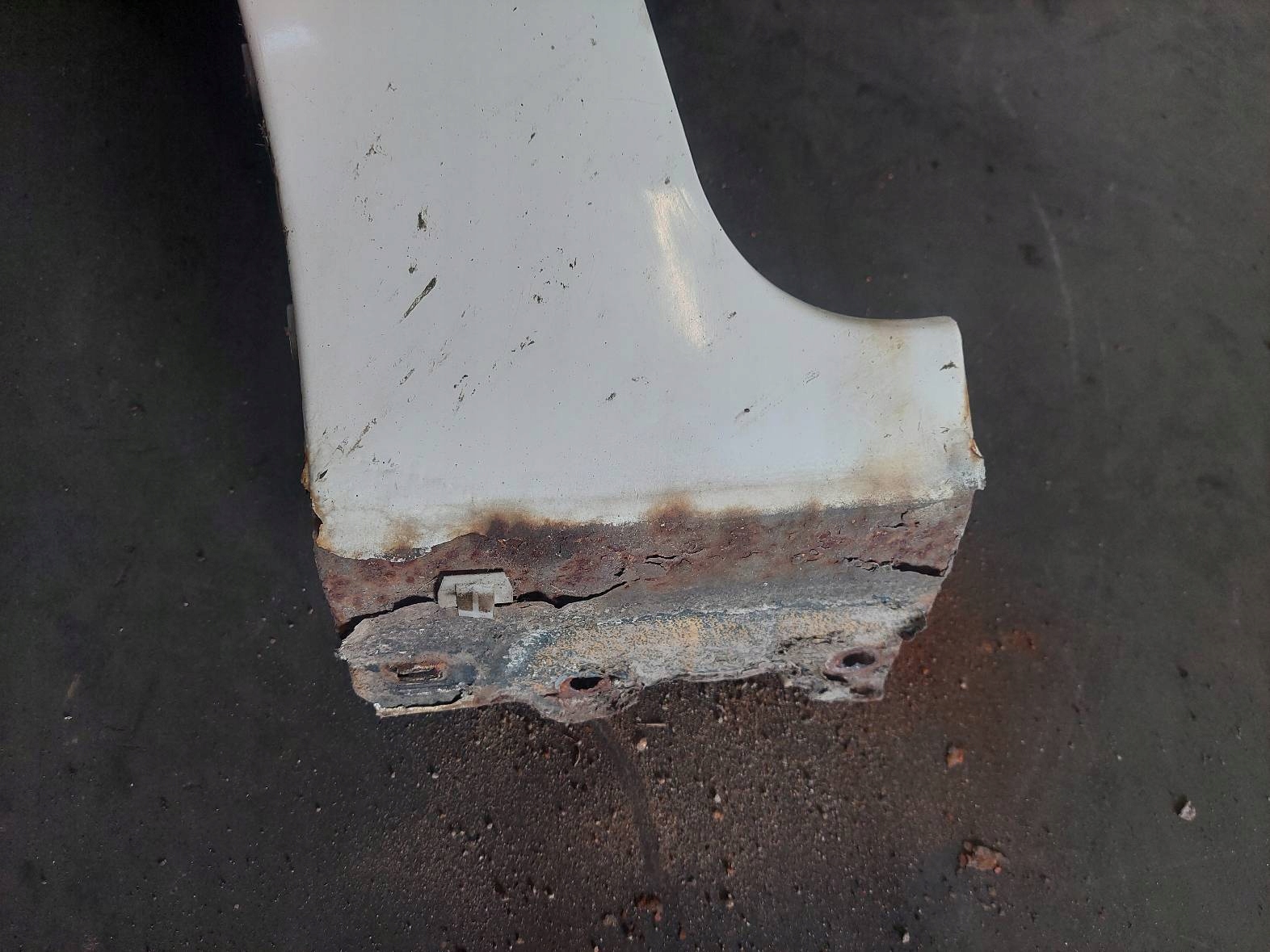complete front bonnet bumper light fender VOLVO S40 and 239-51