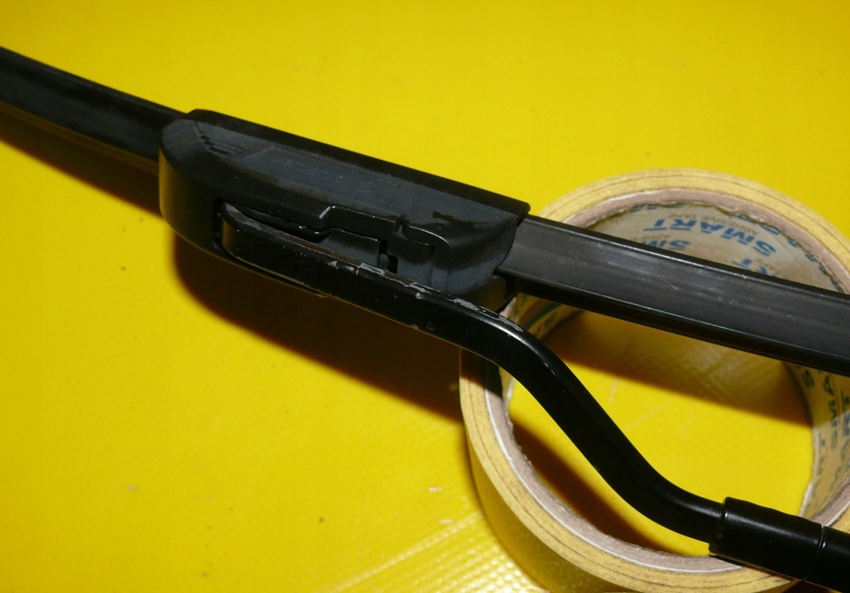 arm PIORO of a wiper left left front AUDI S6 A6 C5 4B7955407B