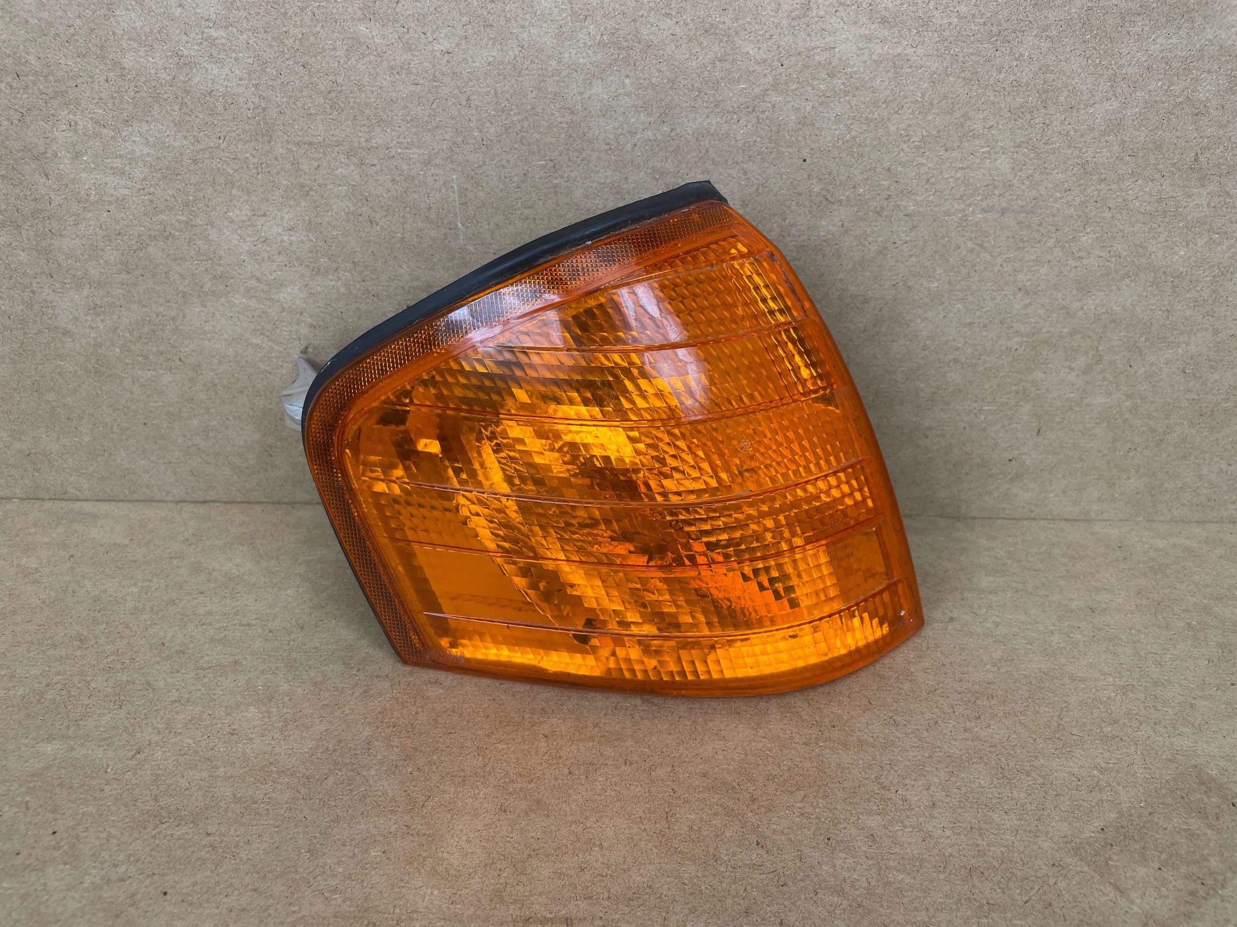 indicator blinker right front MERCEDES C W202 2028260643