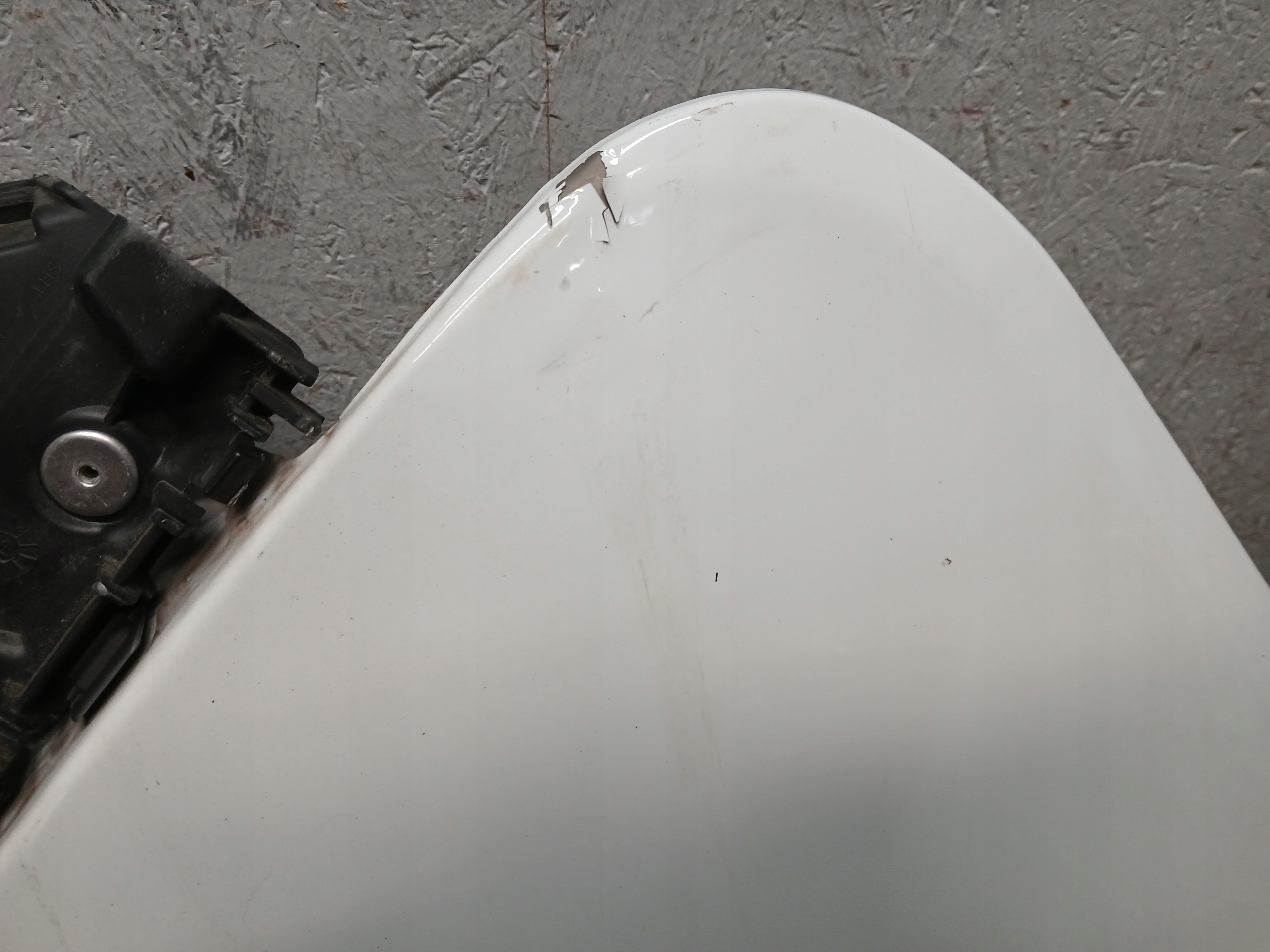fender front left RENAULT TRAFIC III 3 OPEL VIVARO B 14