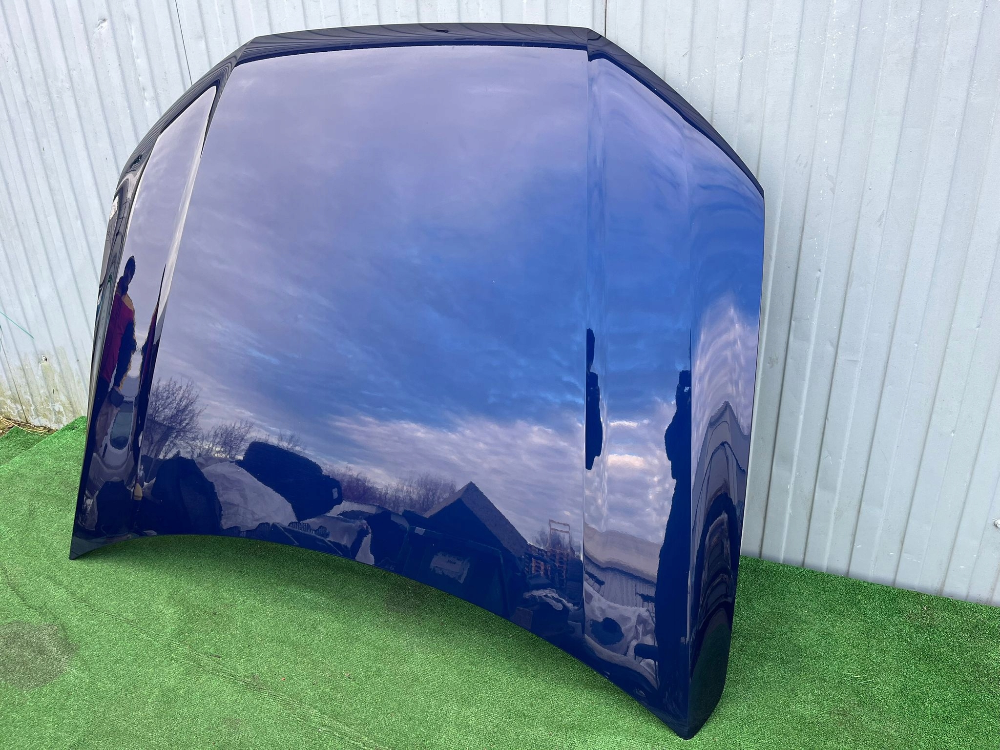 AUDI Q7 4M MASKA POKRYWA SILNIKA NIEBIESKA LX5H Kolor niebieski