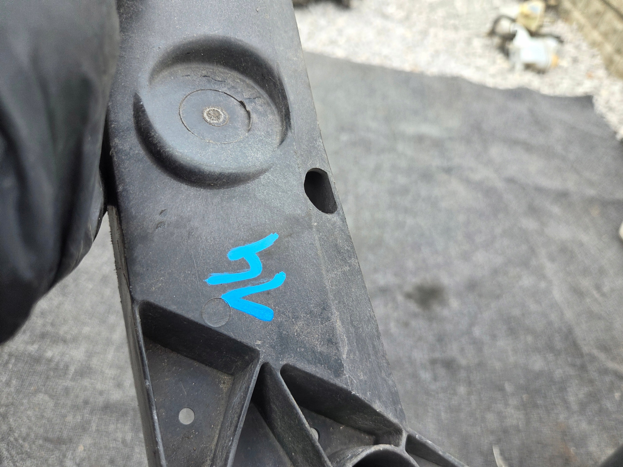 console supports right front front TRAFIC III 3 VIVARO B 14-625001299R