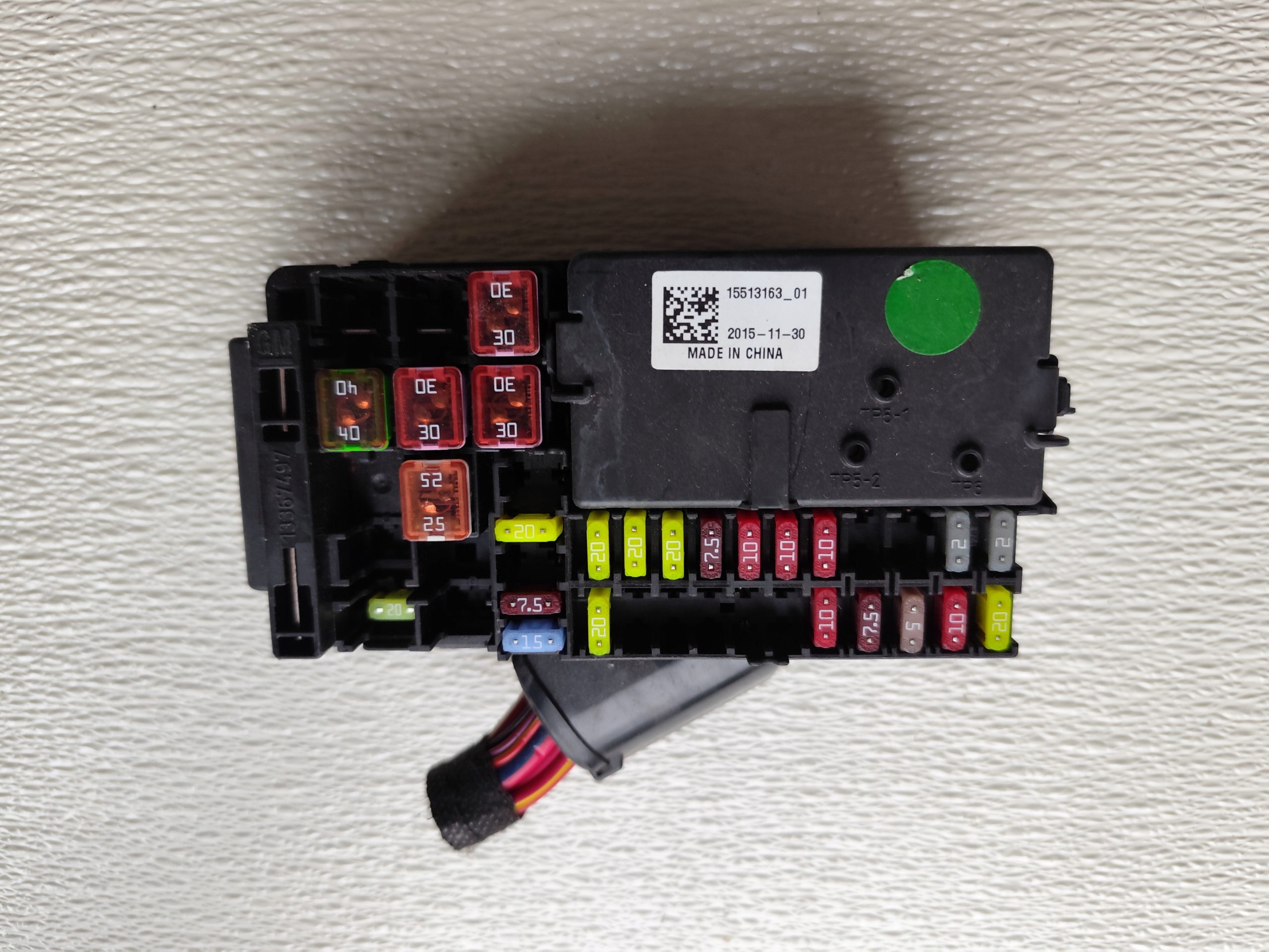 OPEL ASTRA K 2016 Module fusibles 15513163
