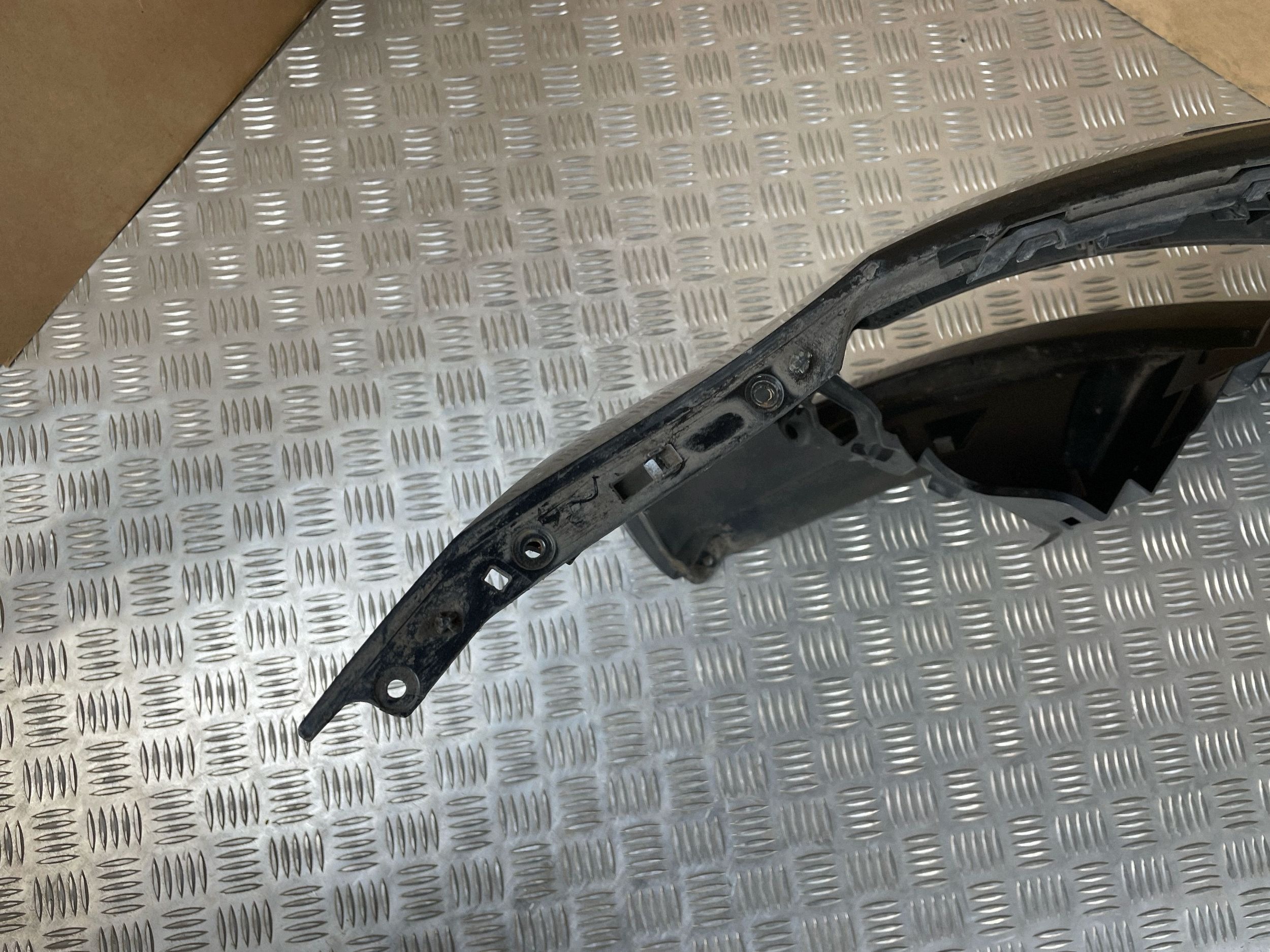 front bumper 4XPDC washers SKODA OCTAVIA III 5E 5E0 LIFT 2017-2020