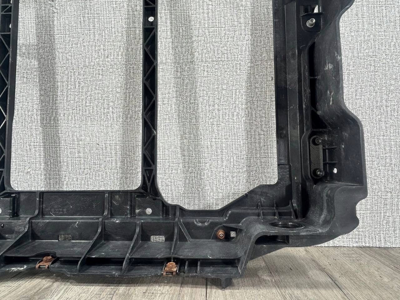 MAZDA CX5 II 2017-> front body wall K12353111