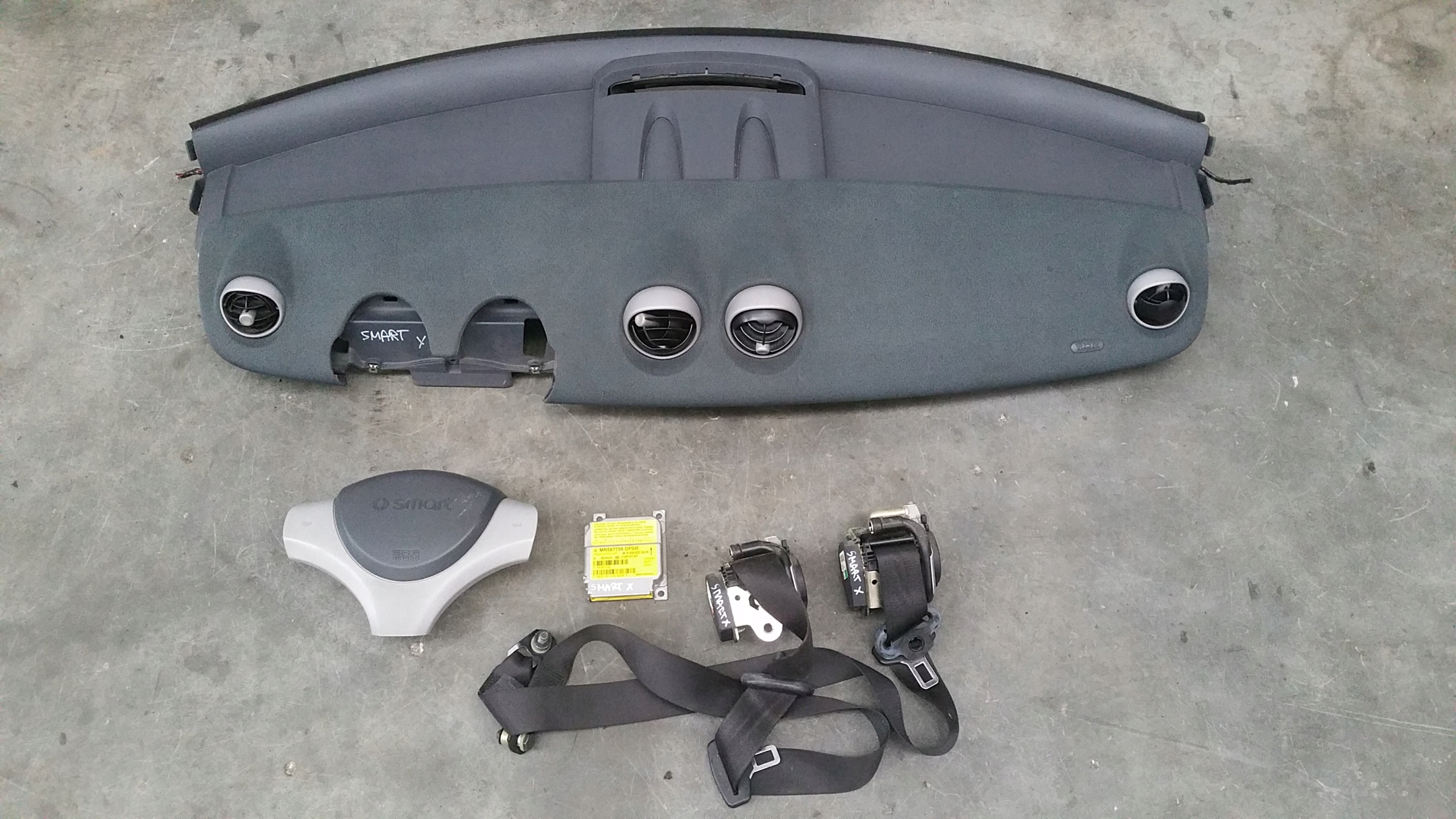 console airbags tension belts sensor kpl Smart Forfour