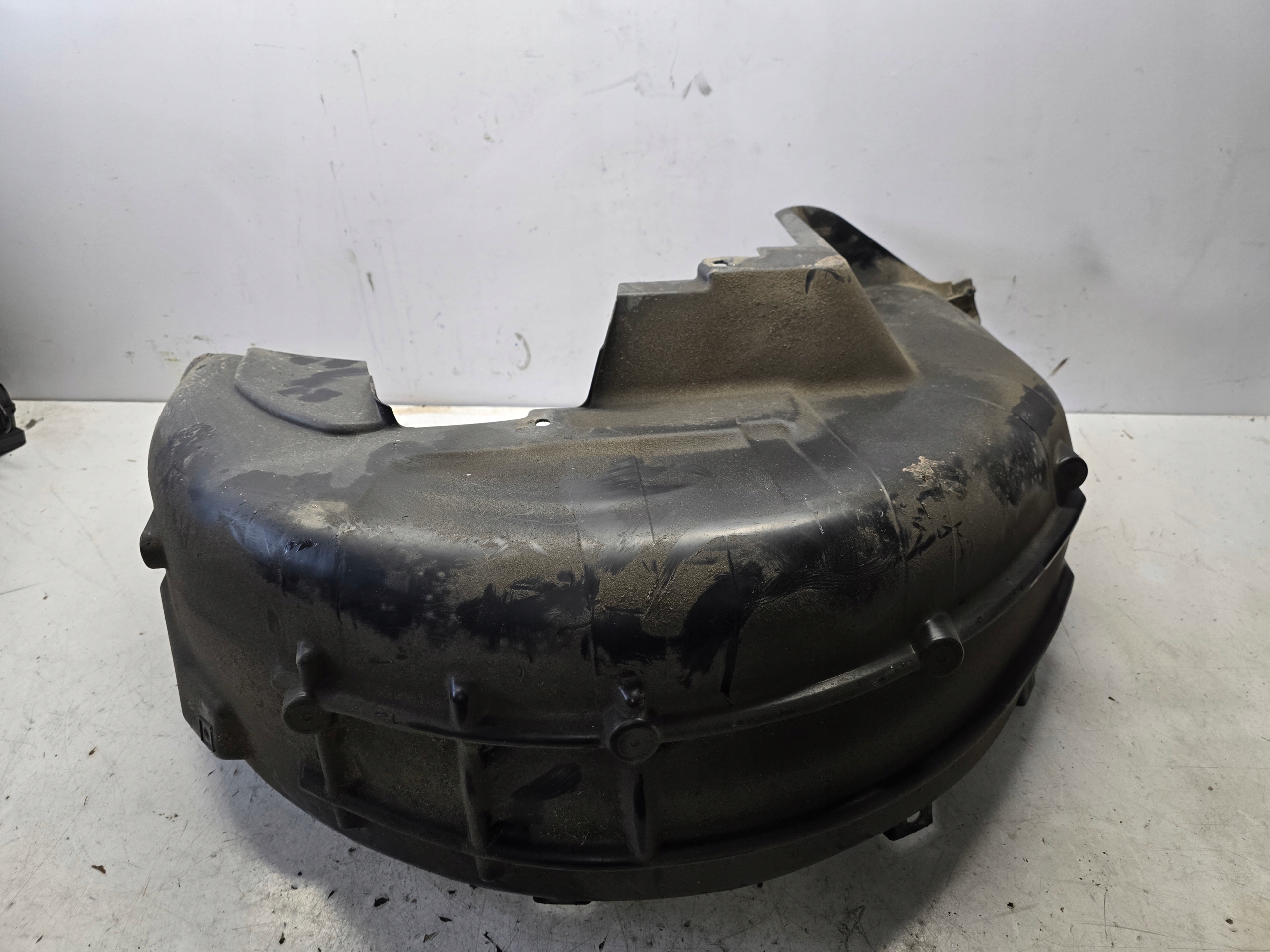 OPEL GRANDLAND X mudguard left rear part left rear. original