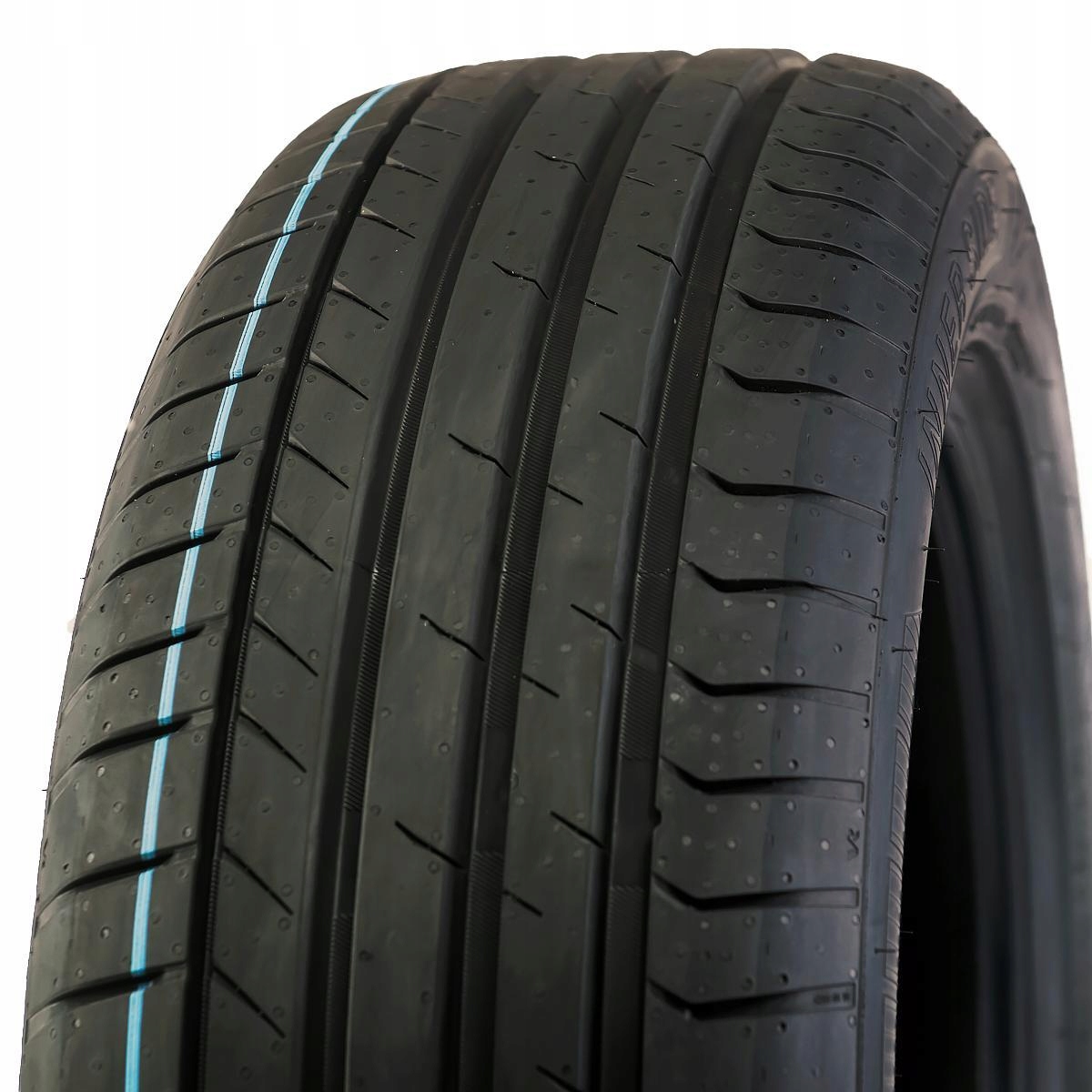 1x Letní Pneumatika 225/40R18 Vredestein Ultrac Pro
