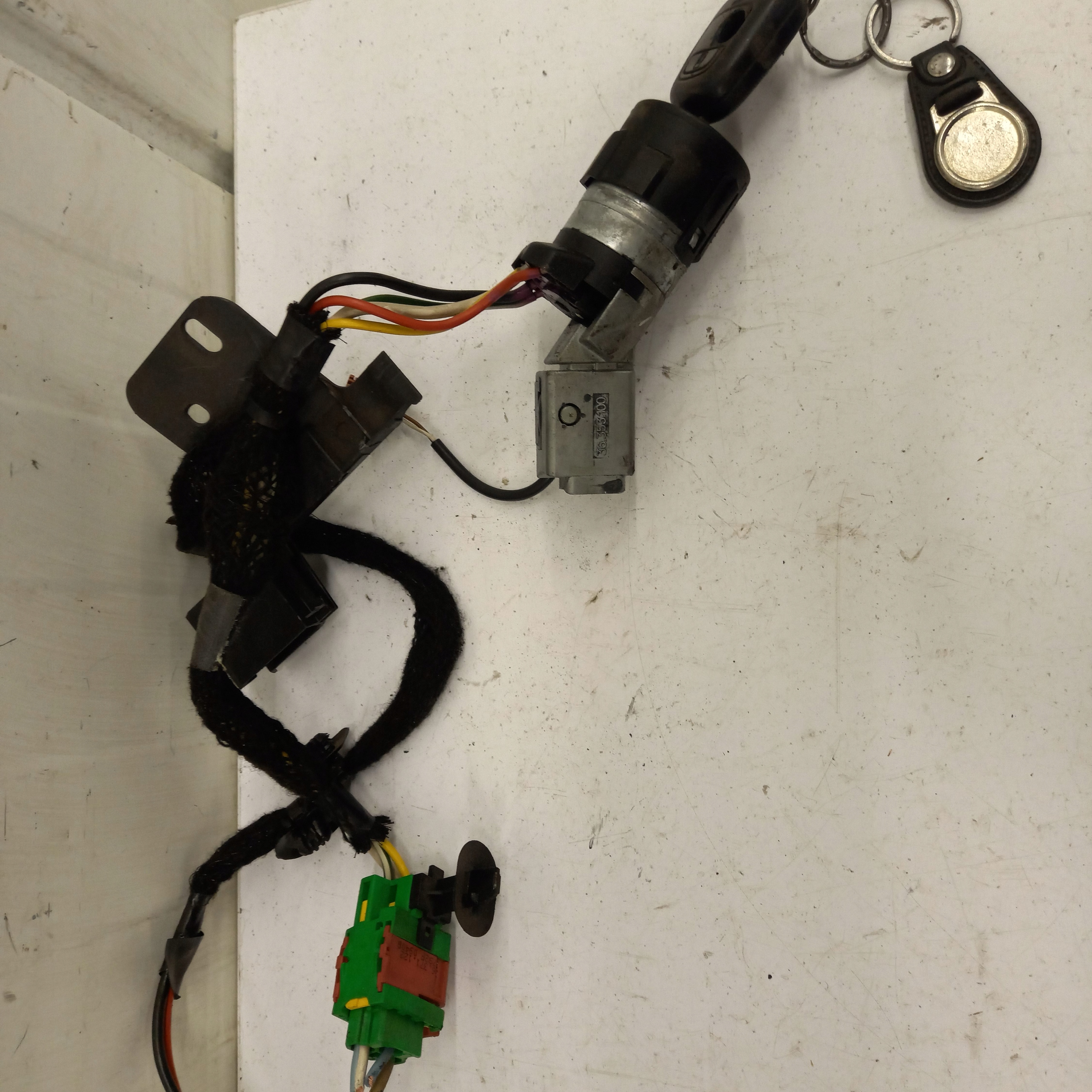 ignition Z KLUCZYKIEM PEUGEOT 307 36353100