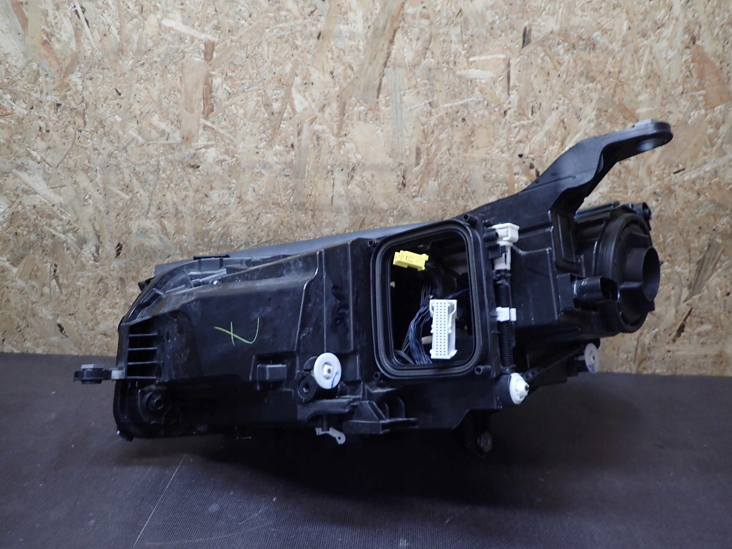 LAMPA PRZÓD PRAWA MERCEDES GLE W167 FULL LED Wersja Europejska