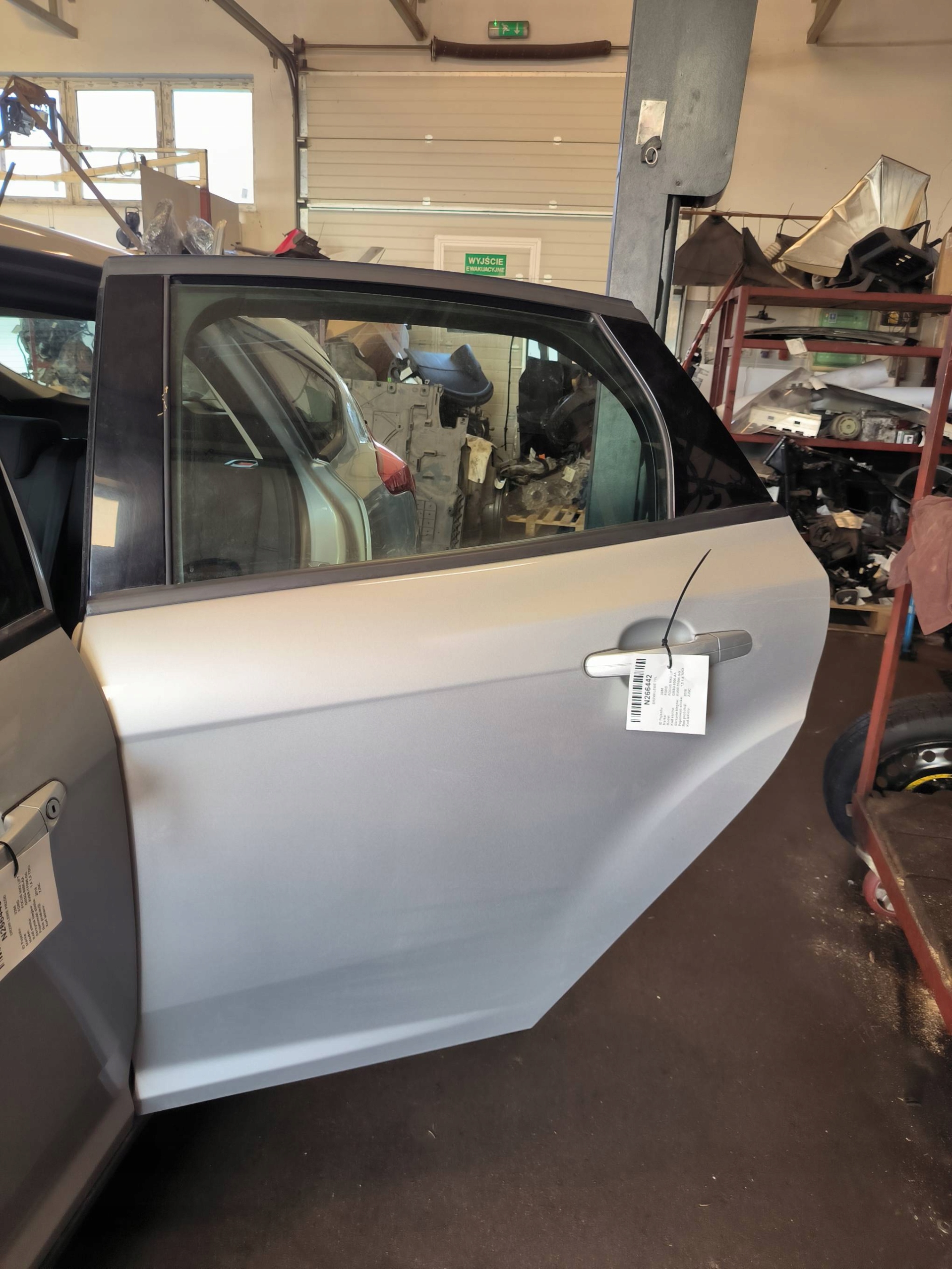 Tür links heck ZJNC FORD FOCUS MK3 HB LIFT