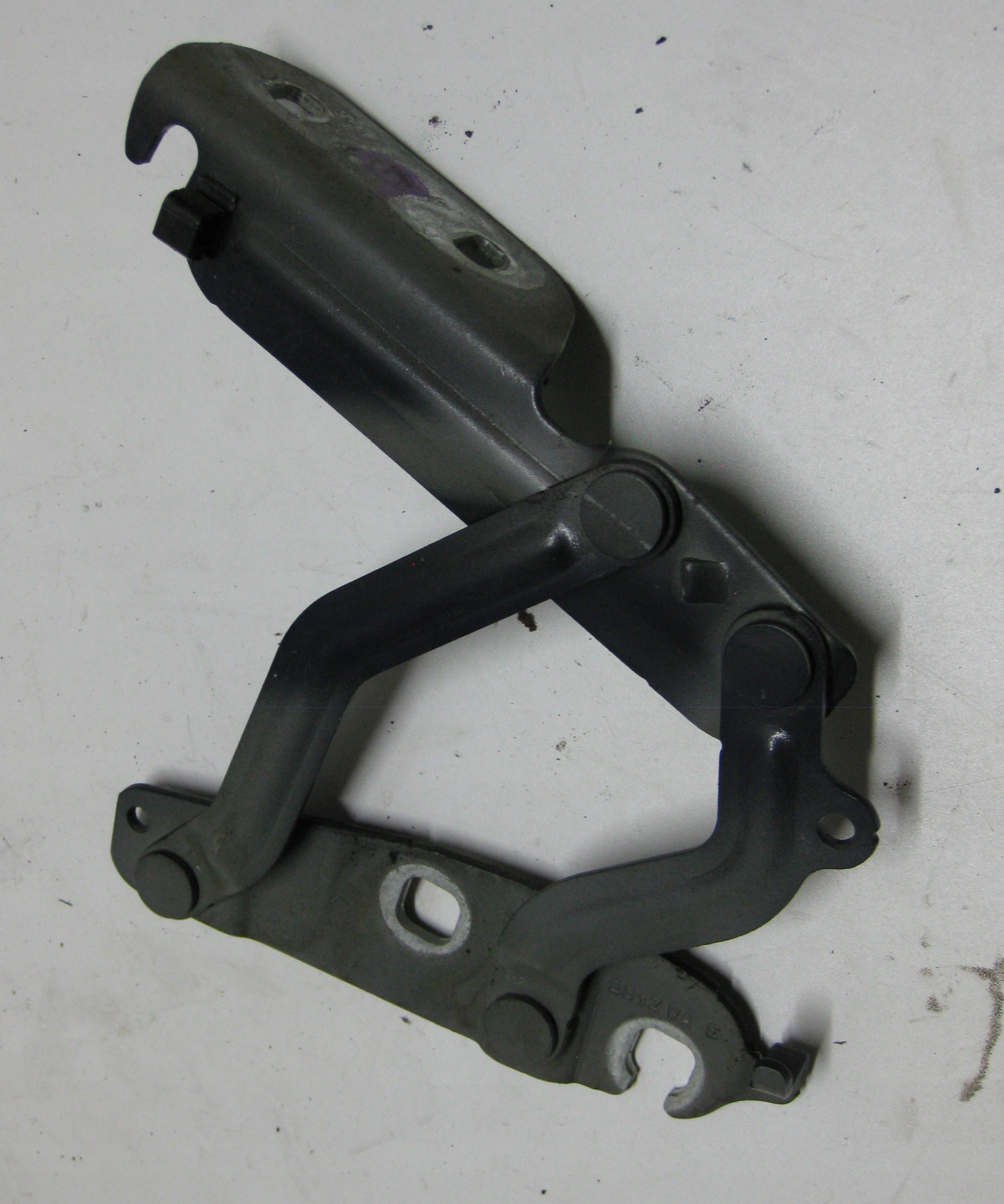 FORD FIESTA MK7 3D 09R hinge bonnets left right KOMPLET