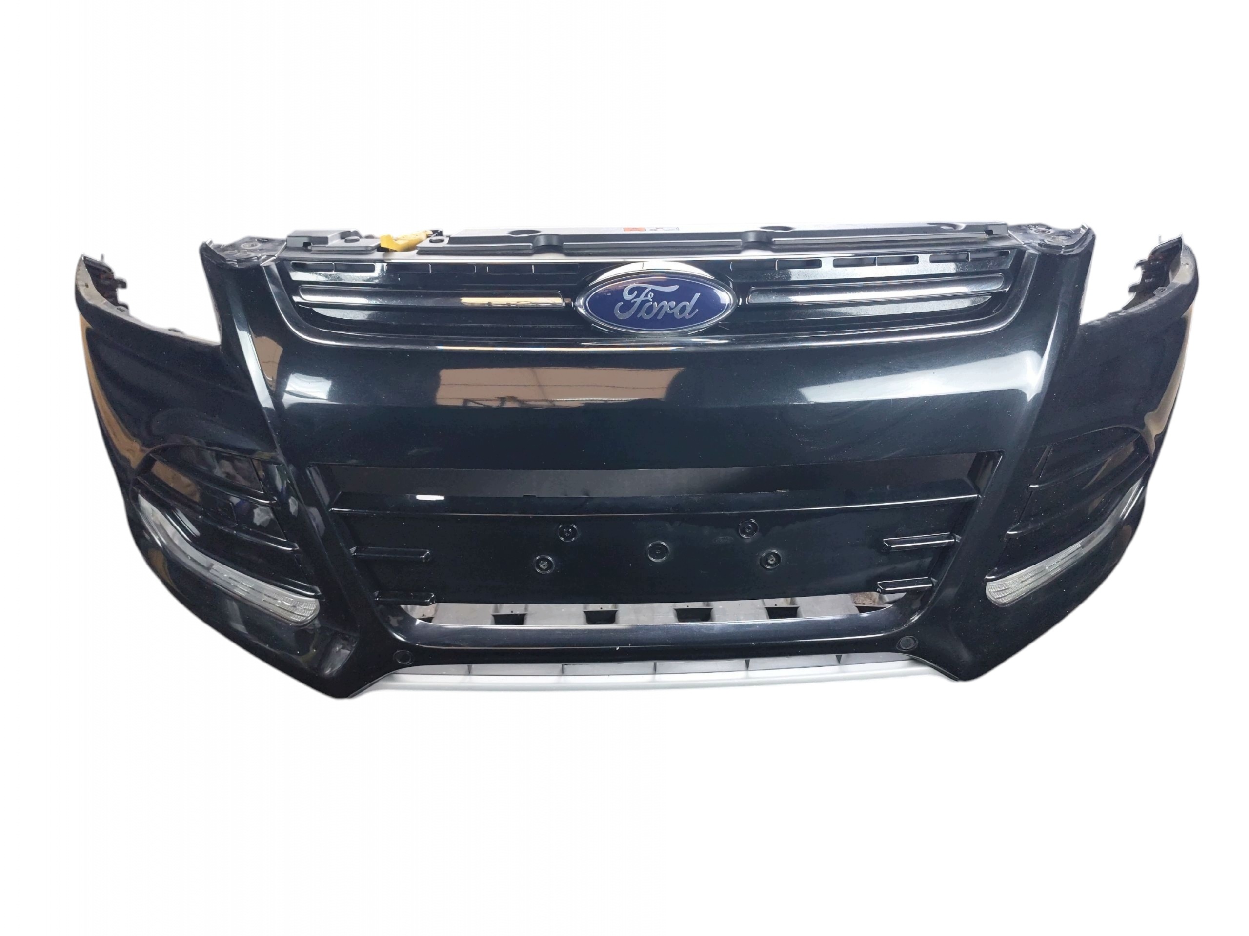 pare choc avant complet FORD KUGA MK2 LAK: FD (12-16)
