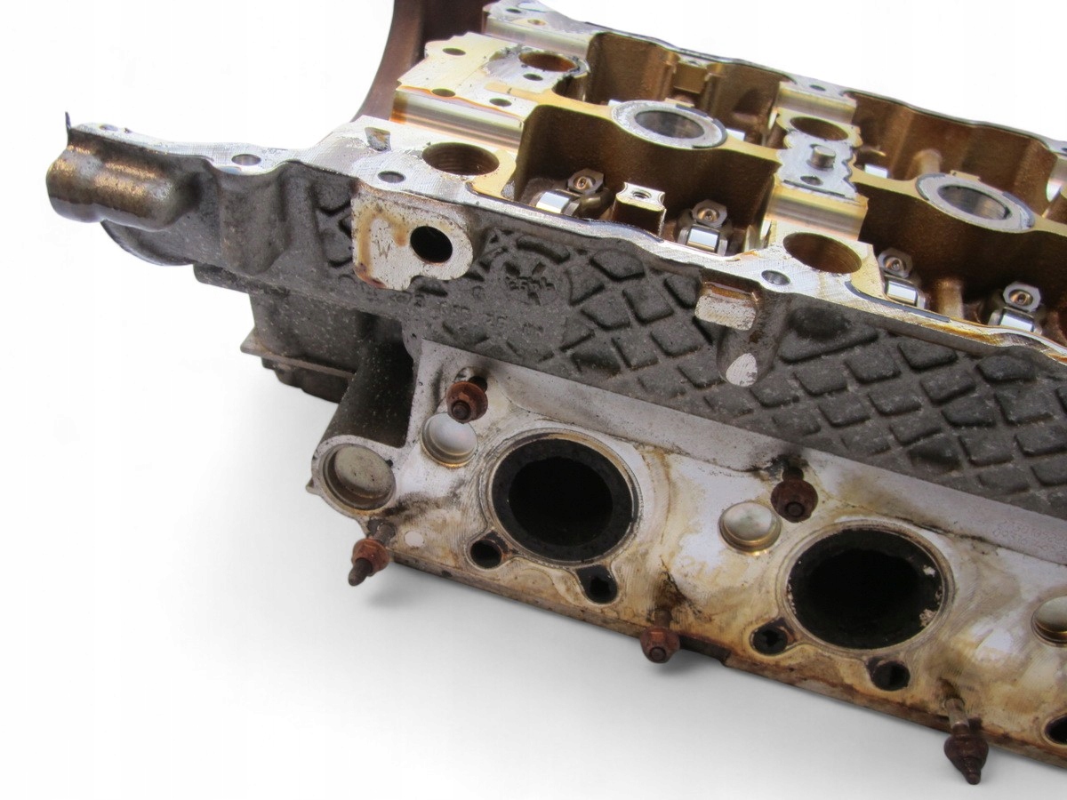 head. left Mercedes W221 S500 5.5 V8 M273