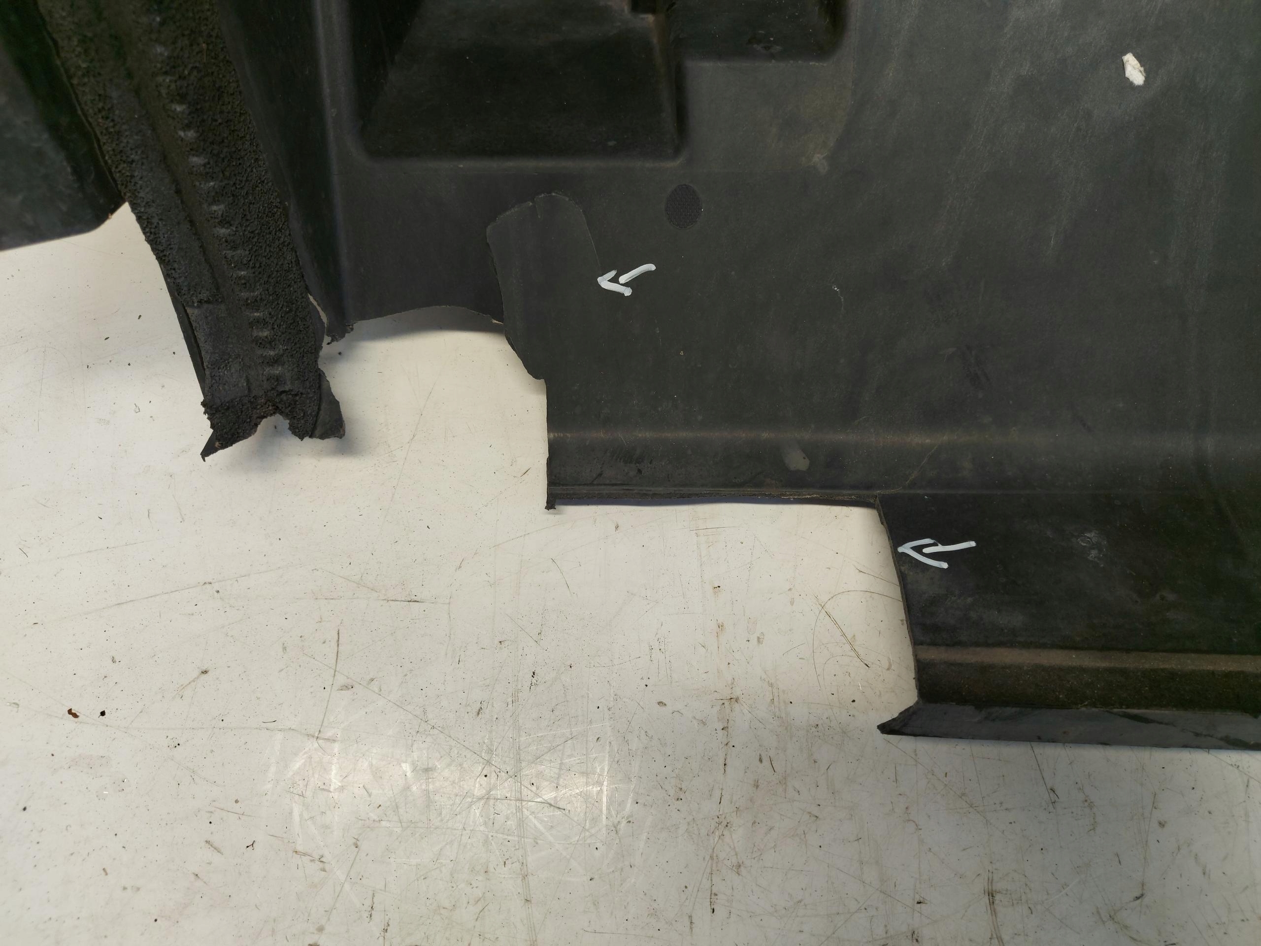 FORD RANGER IV příčka volant vzduchový