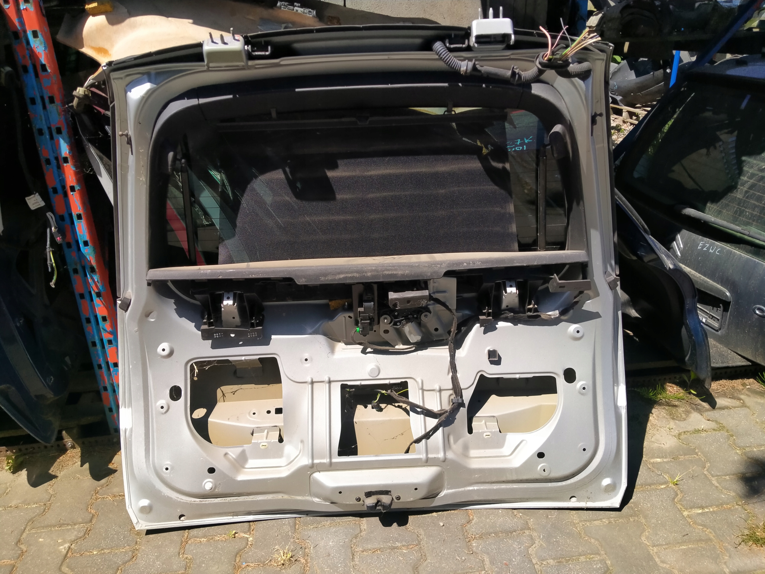 C4 GRAND PICASSO I TYLNA KLAPA EZRC Numer katalogowy części 1