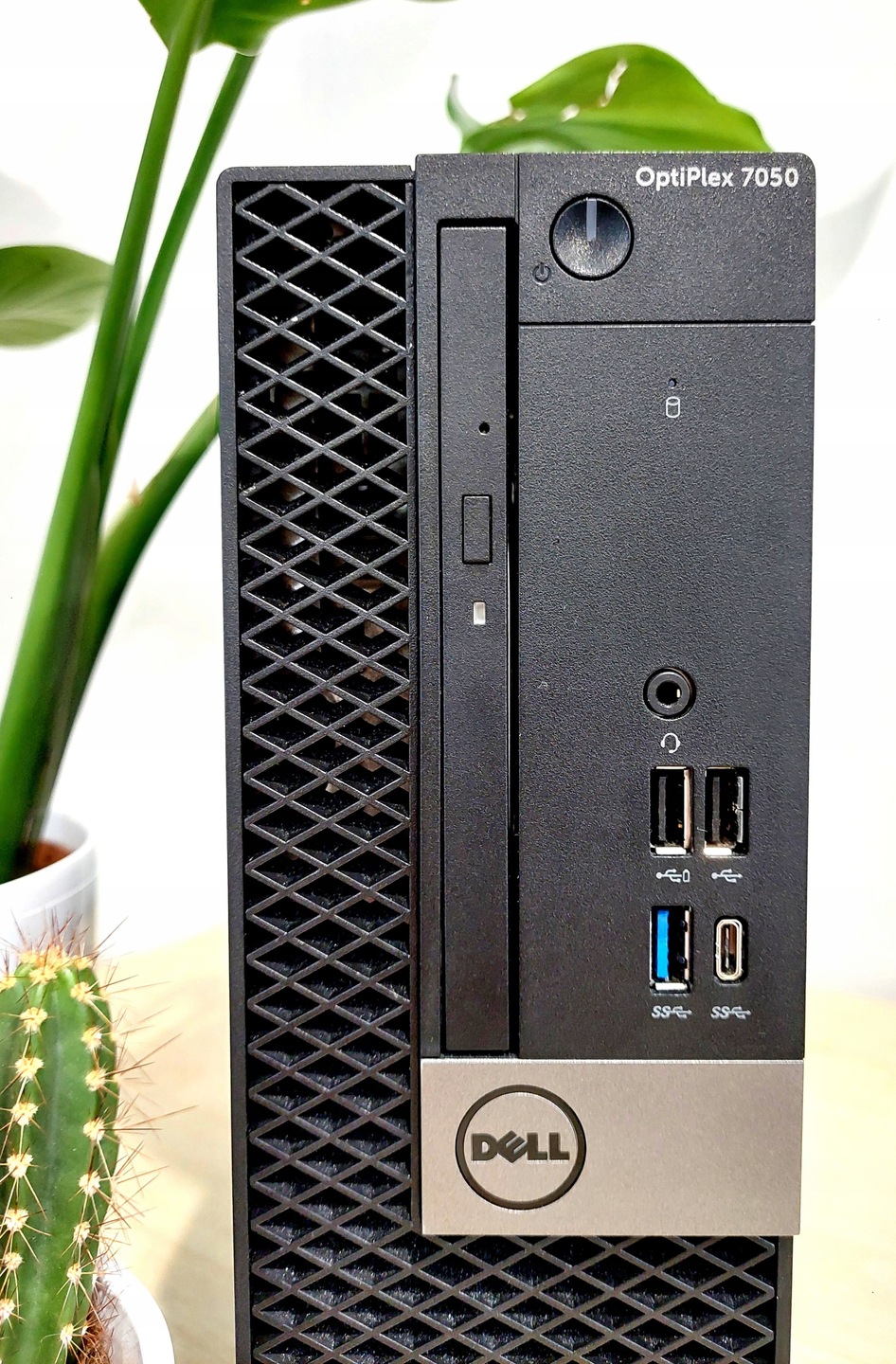 PC komputer Dell 7050 i3-6100 8GB DDR4 240SSD HD 530 Win10 HDMI DP czarny Typ pamięci RAM DDR4