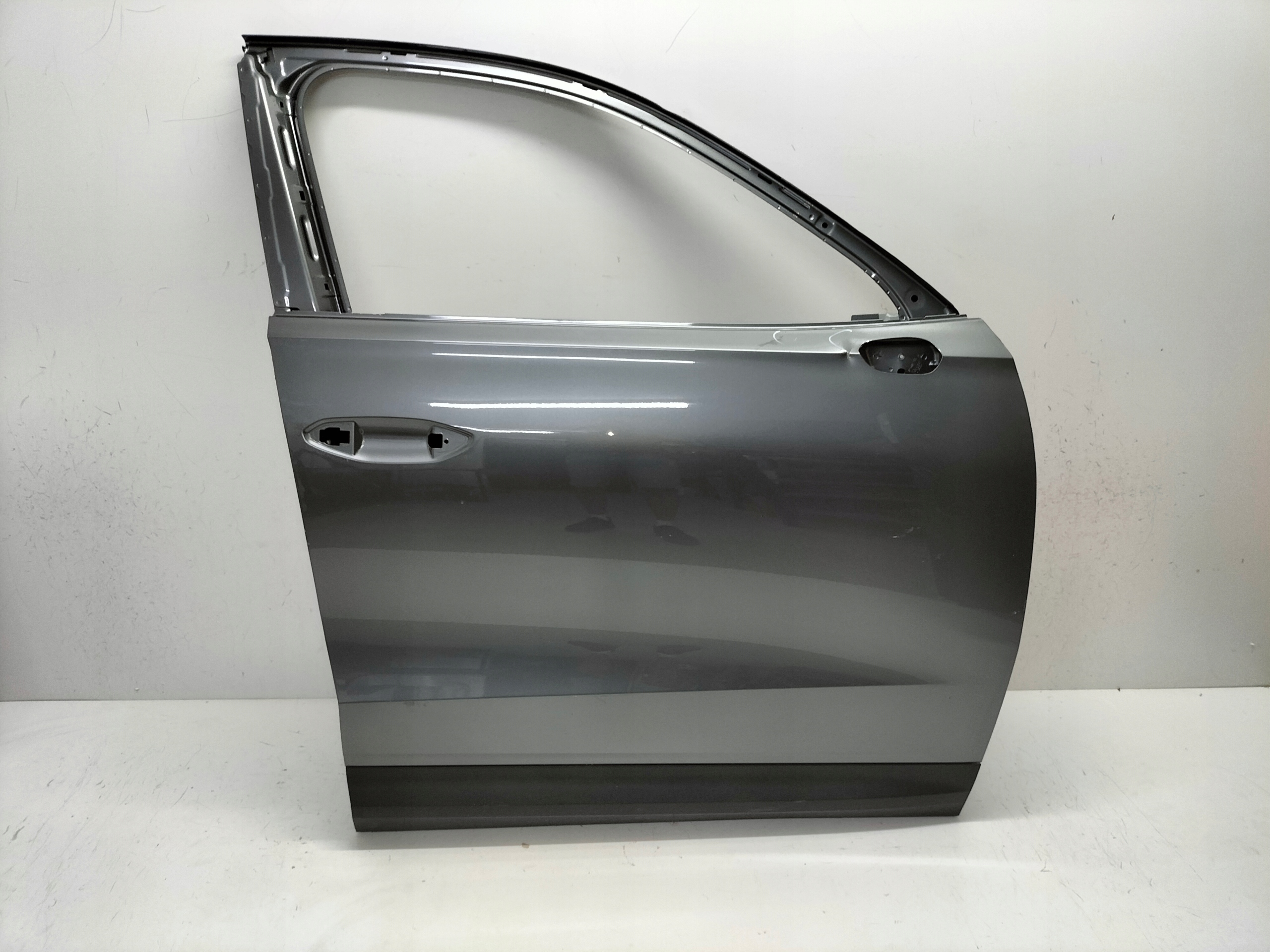 door front front right SKODA KAROQ II 24