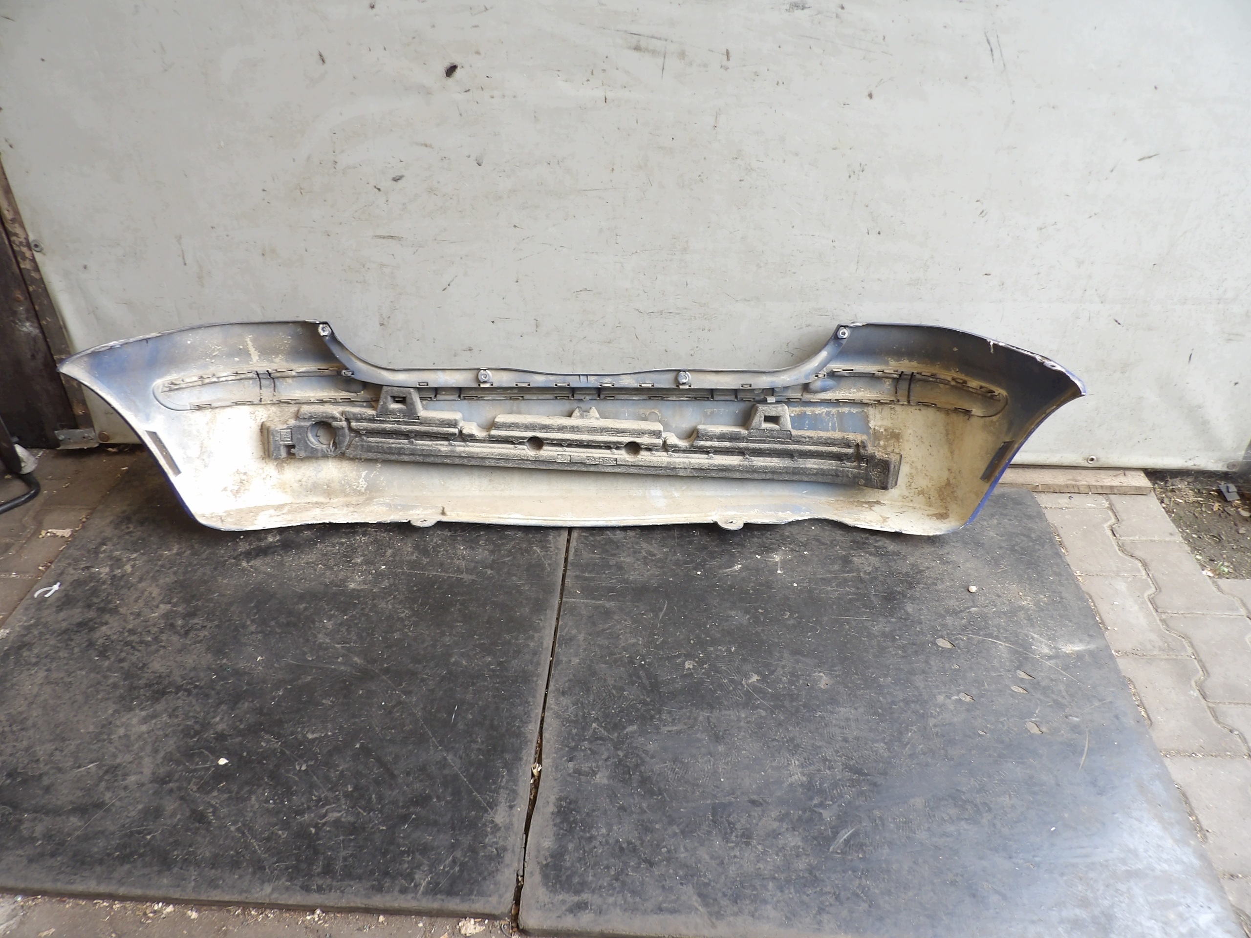 Mercedes A 140 Stoßstange hinten 933