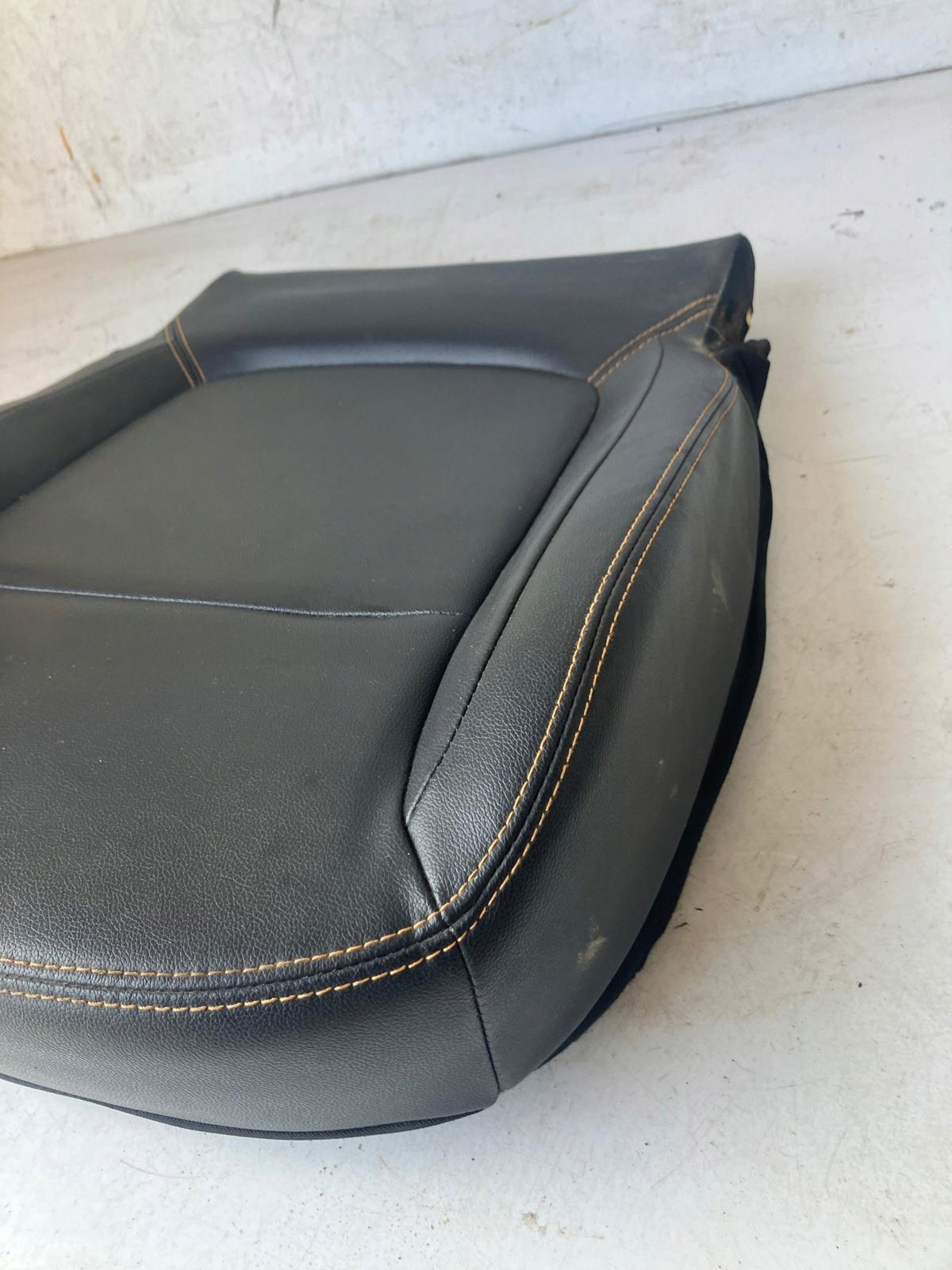 SIEDZISKO seat driver´s left front DACIA SPRING leather