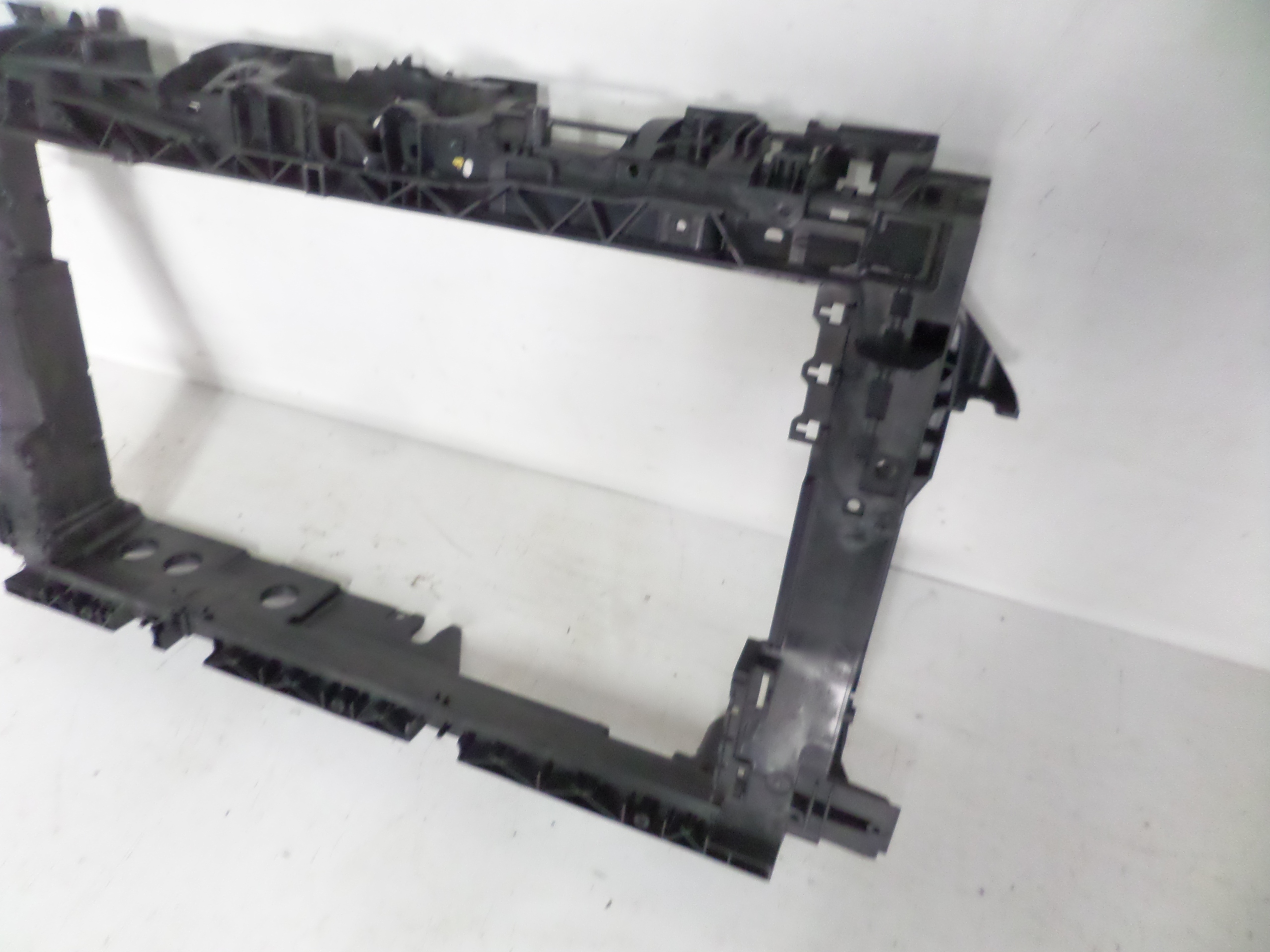 support panel for radiators front FORD FIESTA MK8 17