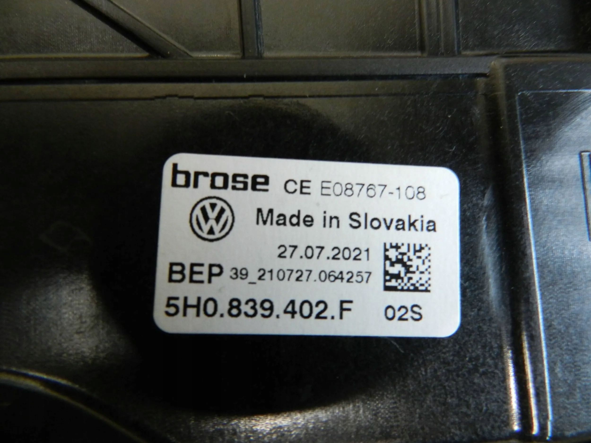 VW Golf VIII 8 Mécanisme Vitres Droite Arrière 5H0839402F