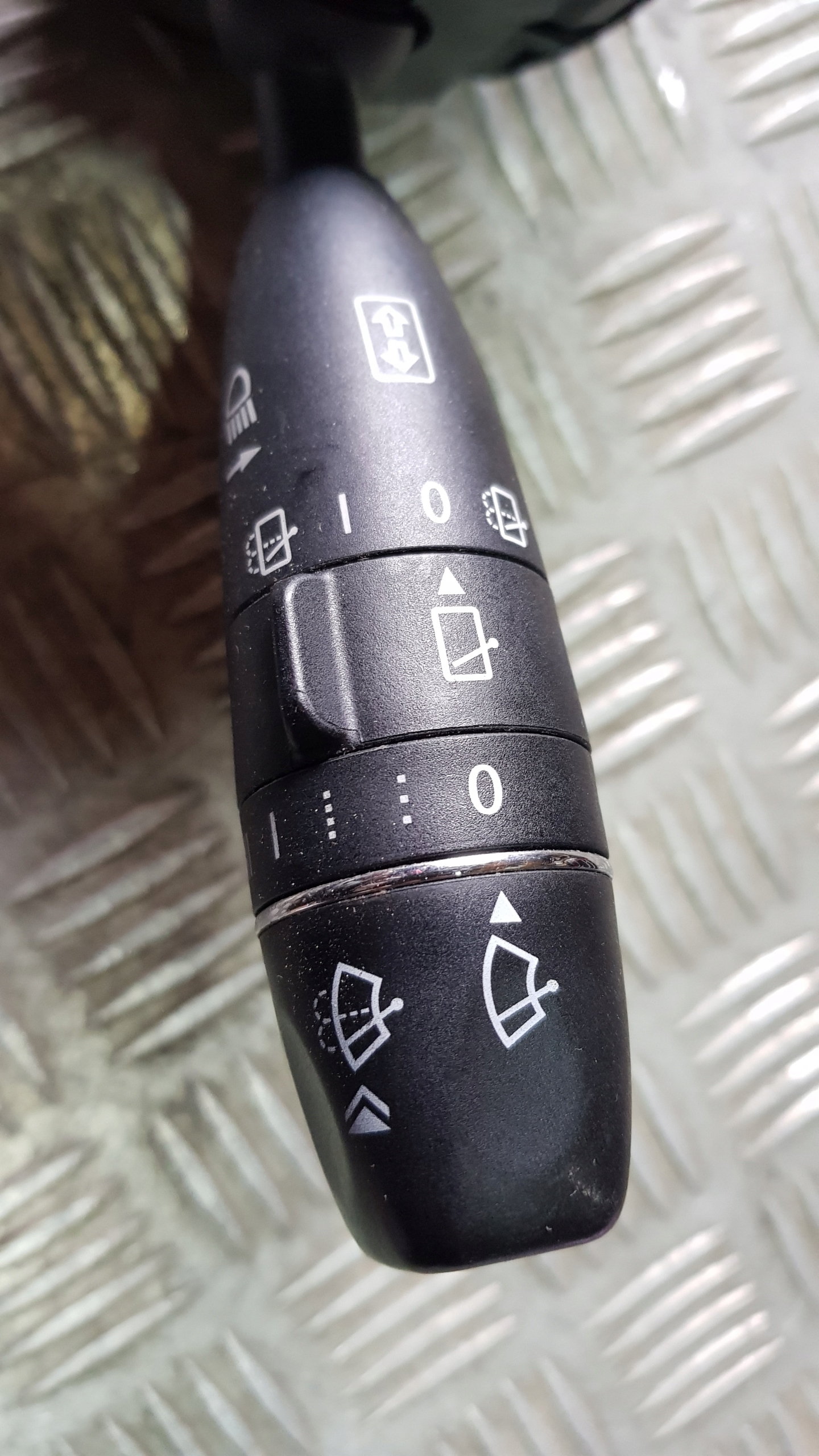 MERCEDES W212 DEVIO LUCI TERGICRISTALLO TERGI DEVIO LUCI DEVIO A2129007402 KOMBI