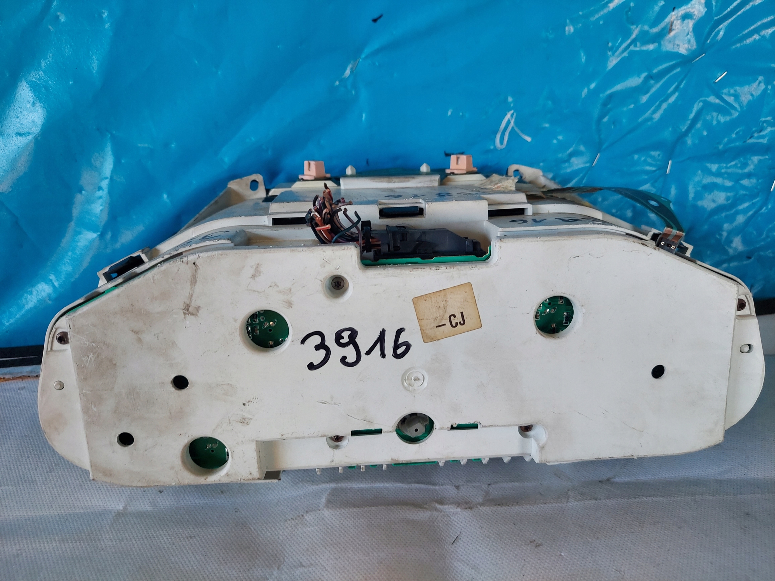 dials clock MAZDA 121 1.3 B 43-1613-B