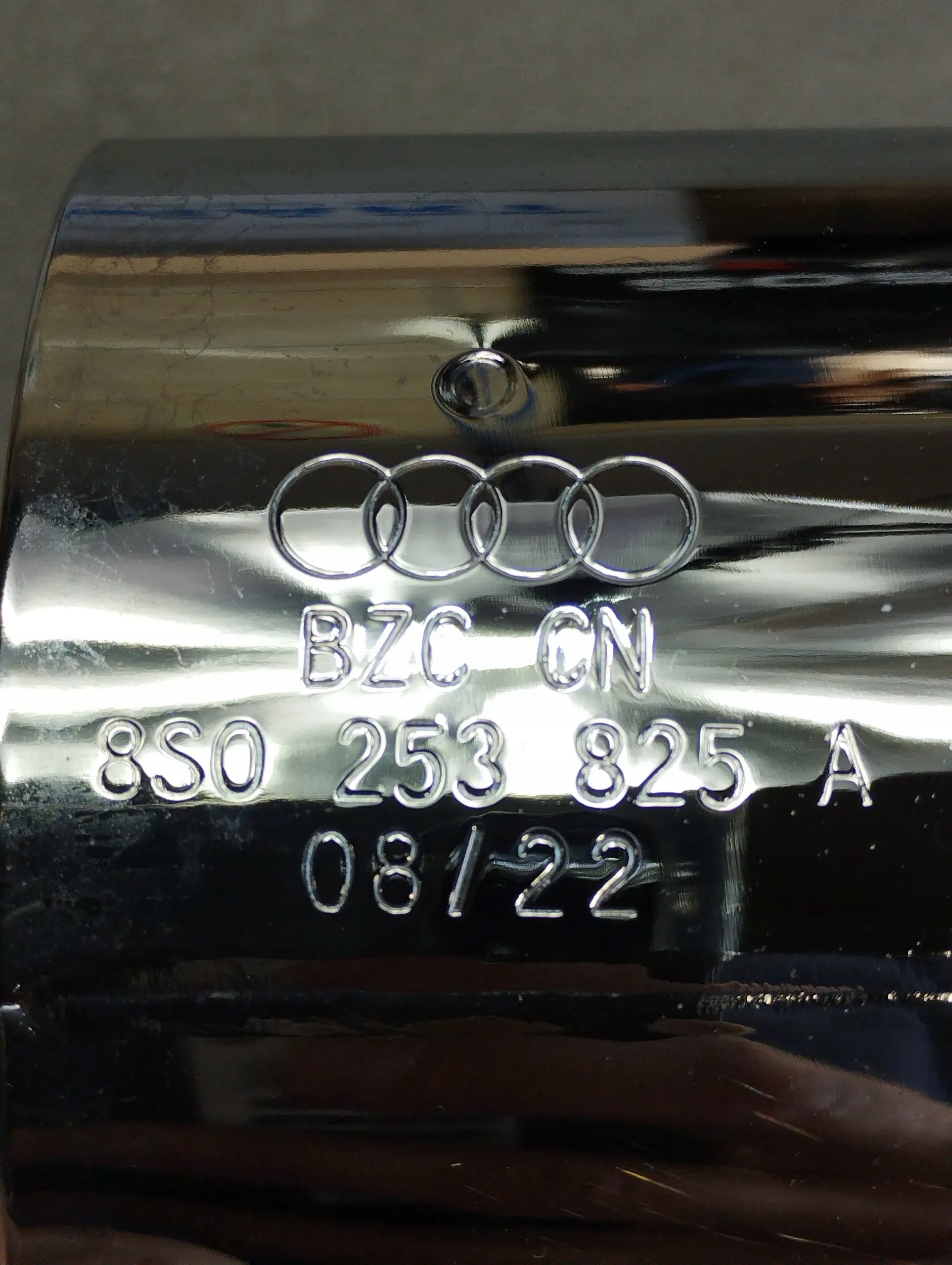 Audi S3 A3 8Y pipe end RURY WYDECHOWEJ left 8S0253825A