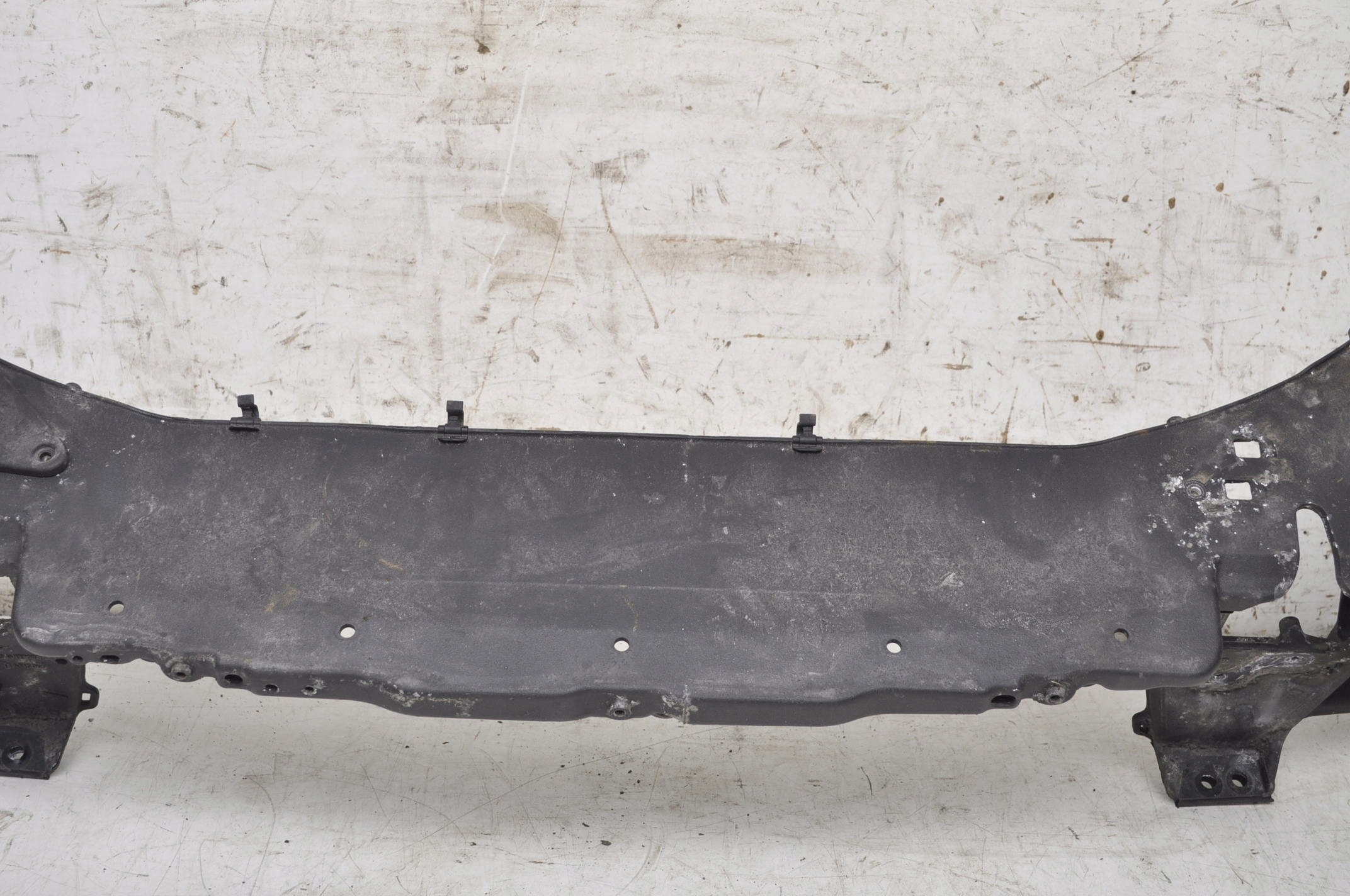 VOLVO S60 II V60 PAS PRZEDNI WZMOCNIENIE 10-13 Typ samochodu Samochody osobowe