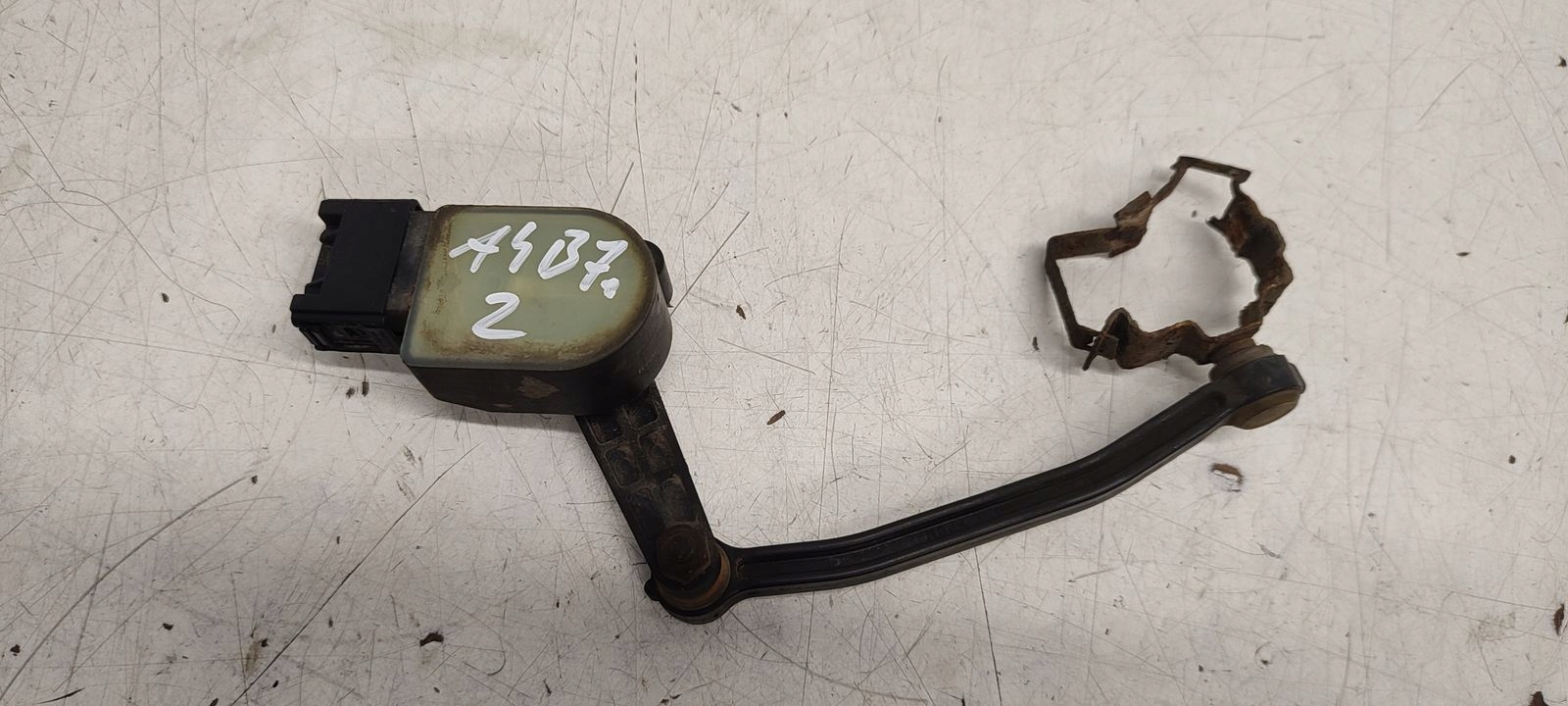 Sensor poziomowania lichte Leuchten xenon Audi A4 B7 2,7 TDI