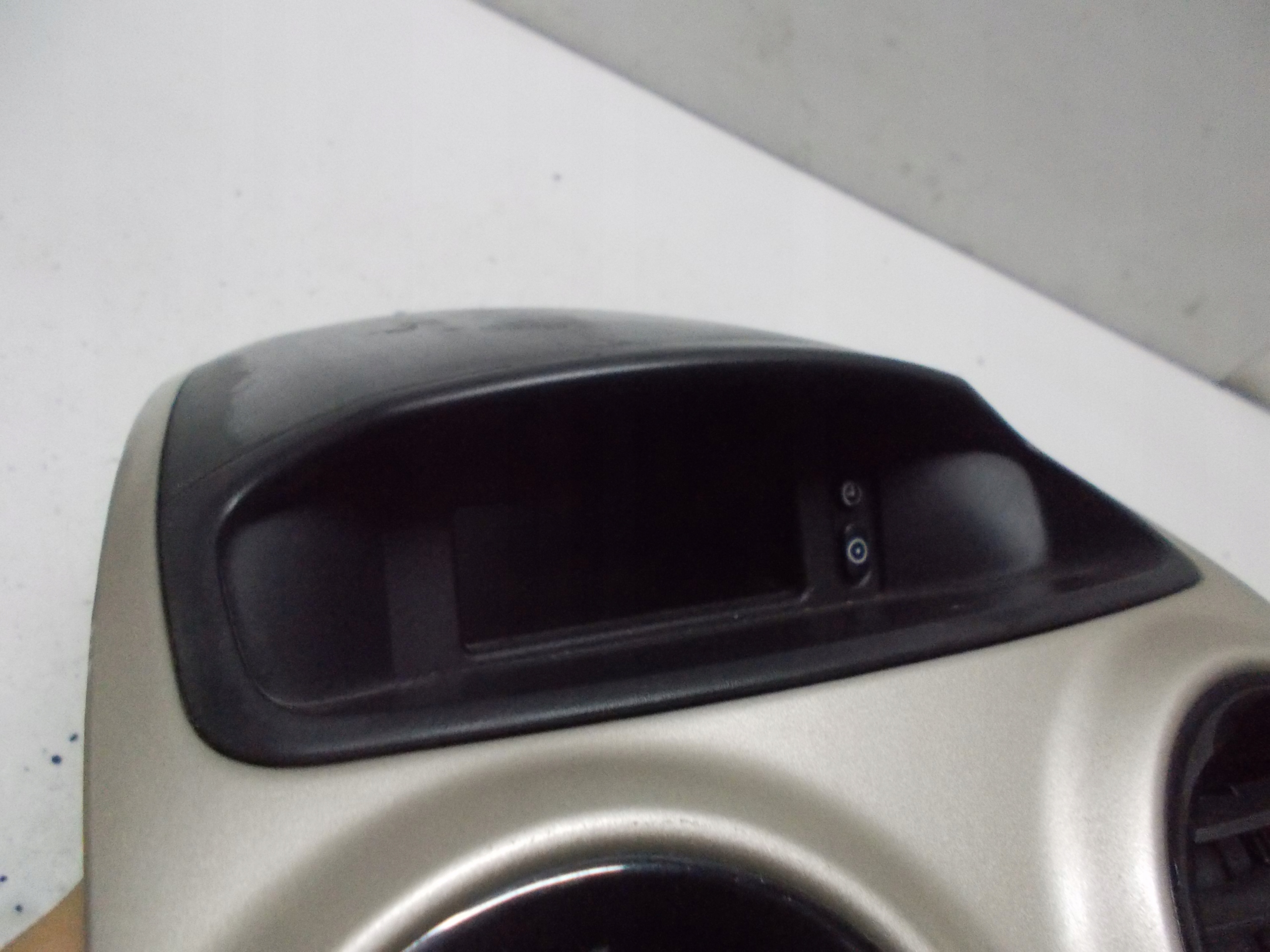 OPEL CORSA D 09R PANEL central KRATKI air conditioning devices display