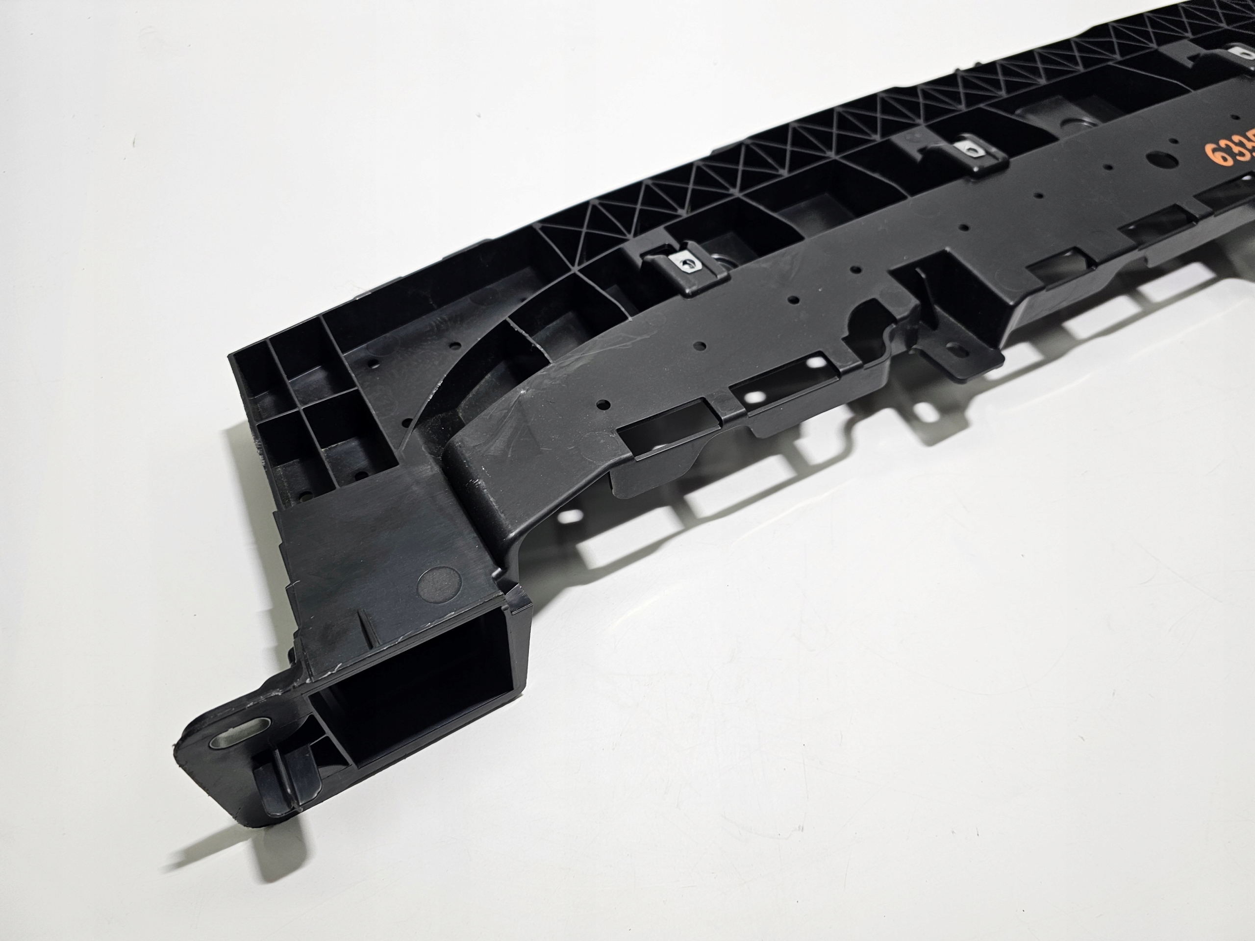 BELKA DOLNA ZDERZAKA PŁYTA OSŁONA CITROEN C3 AIRCROSS #6335 Producent części Citroen OE