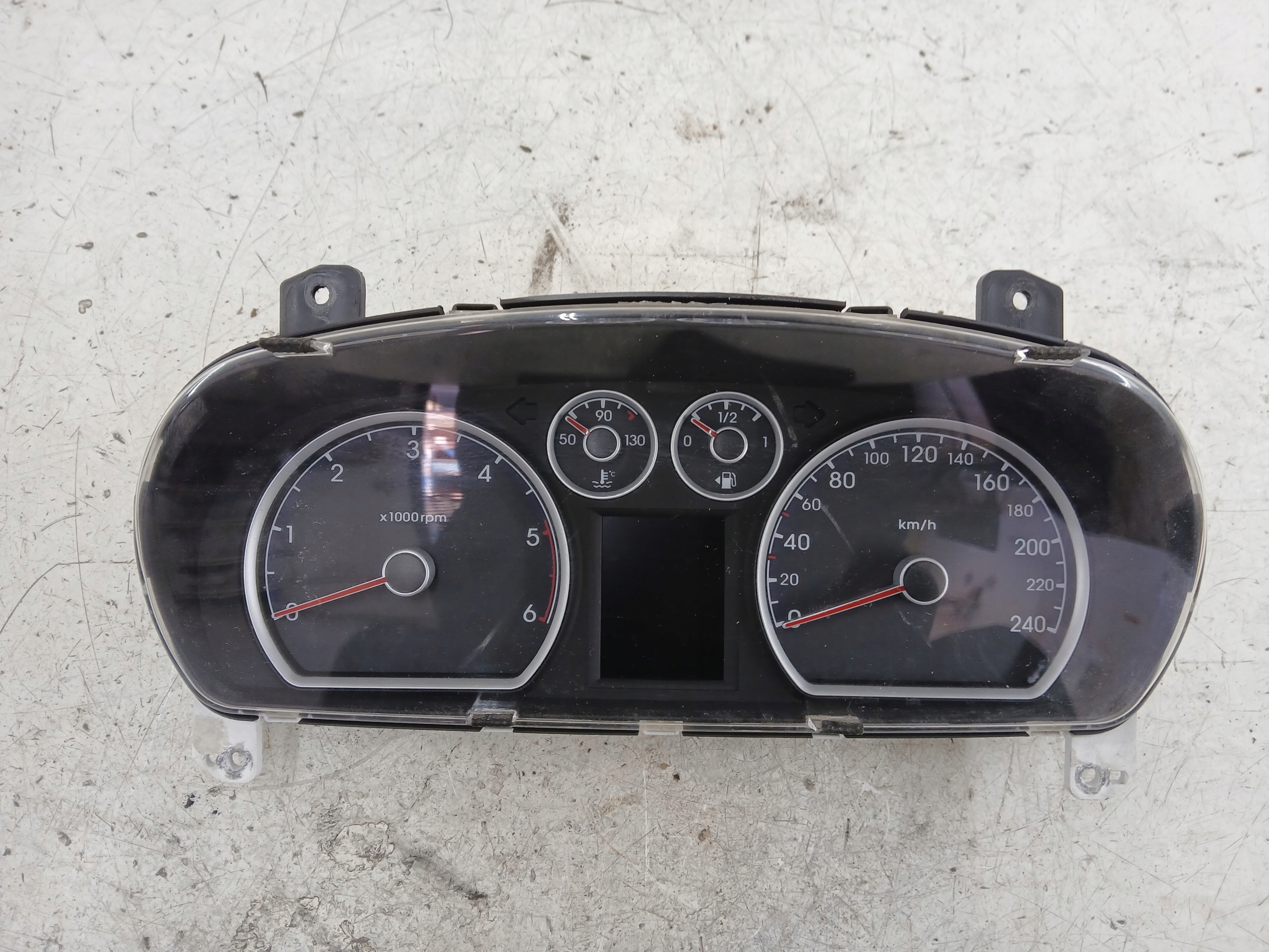 HYUNDAI i30 1.6 CRDI dials dials 94033-2R230