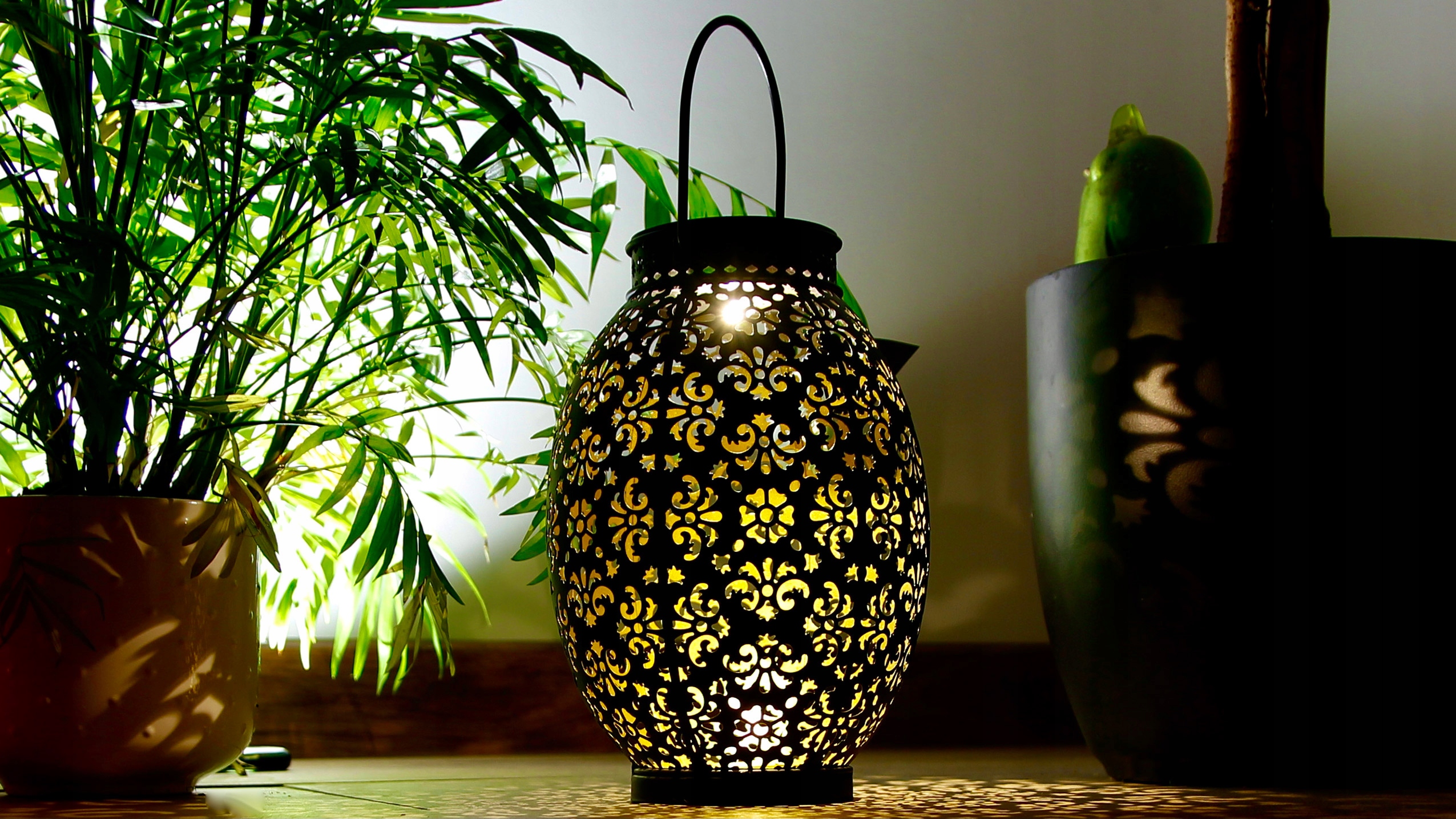 LAMPKA LAMPA SOLARNA LATARENKA BALKONOWA OGRODOWA EAN (GTIN) 5905908249894