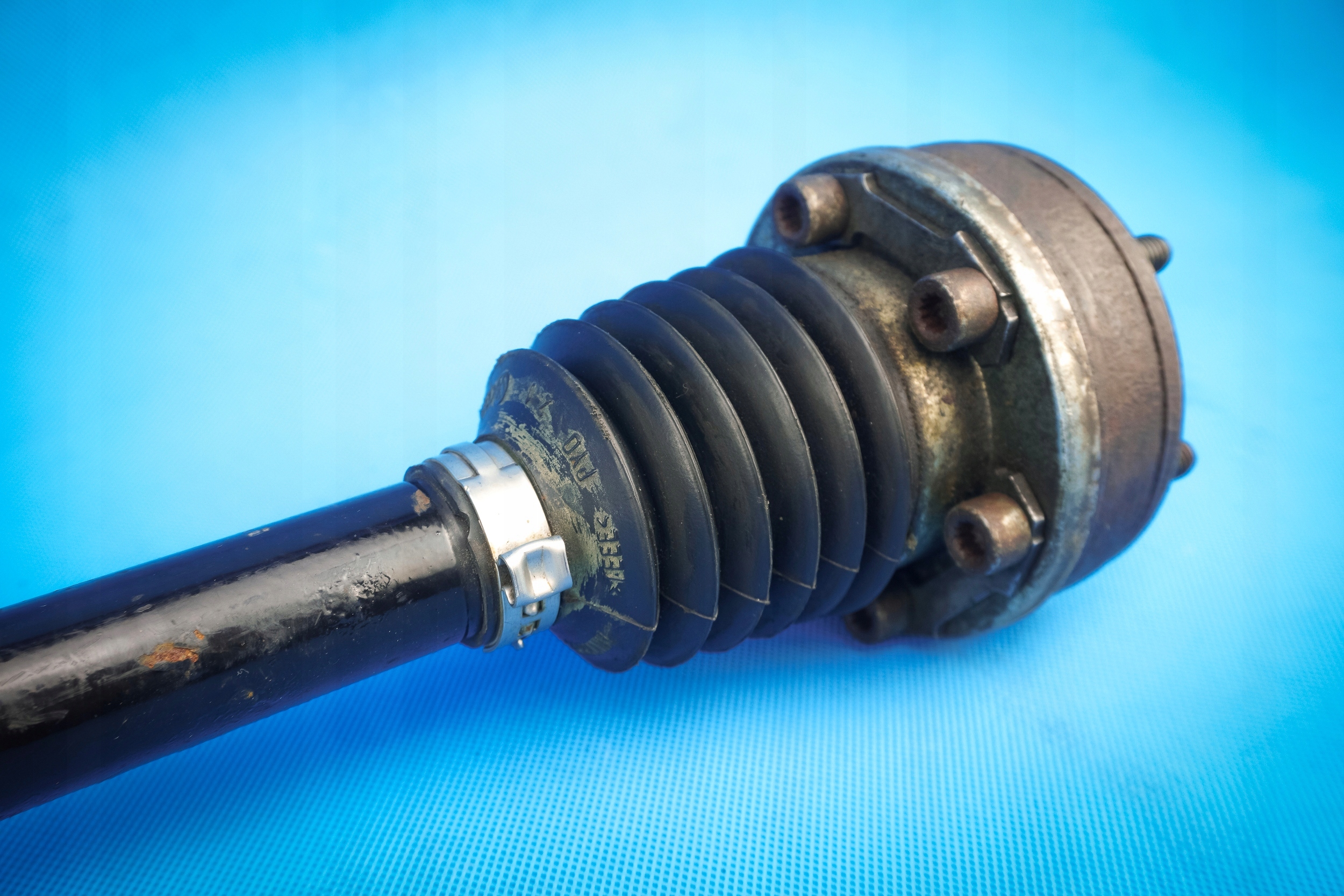 semi-axis rear right Audi A3 8V Golf VII 5Q0501204A