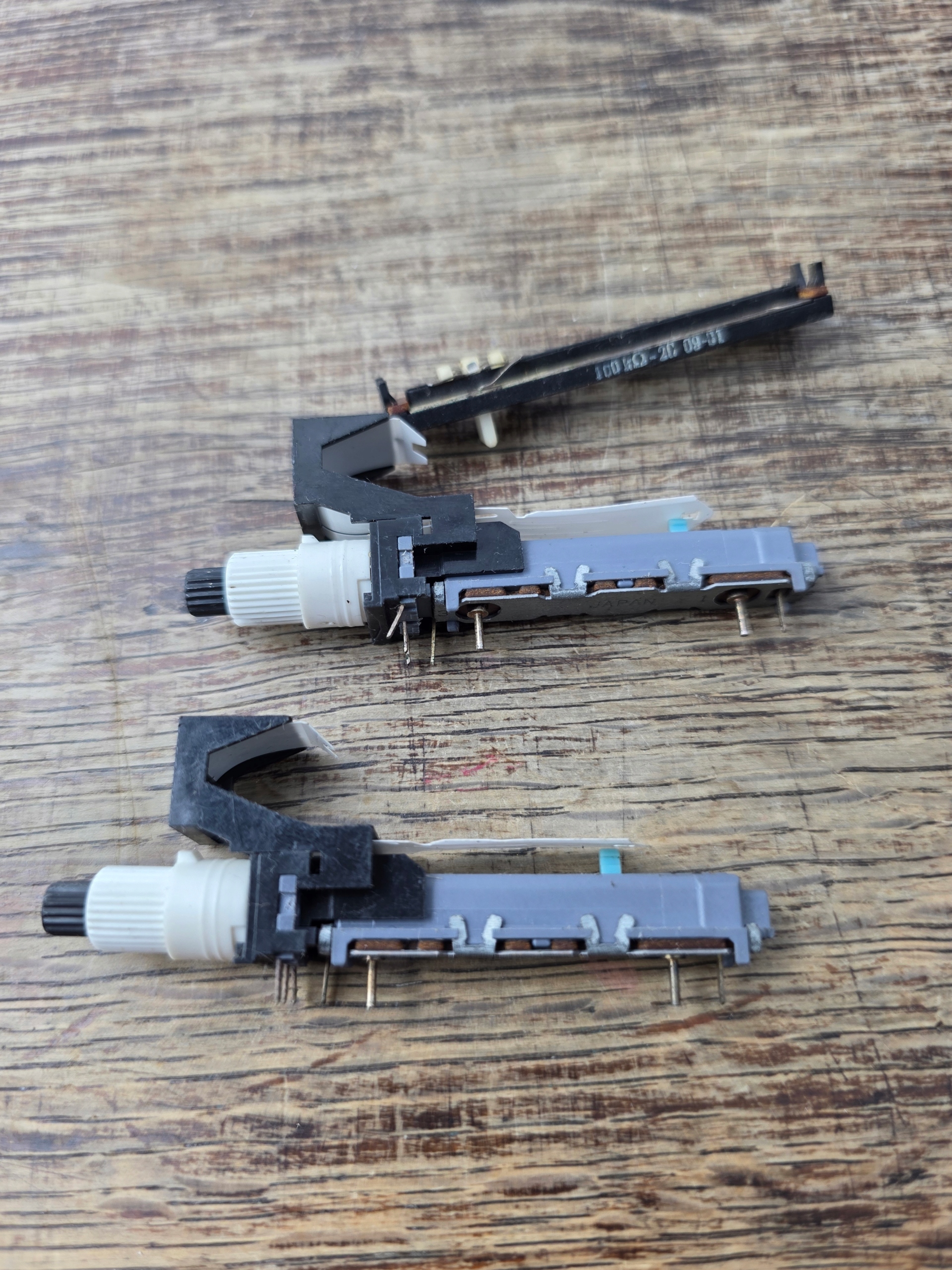 Комплект компонентов RTV новый