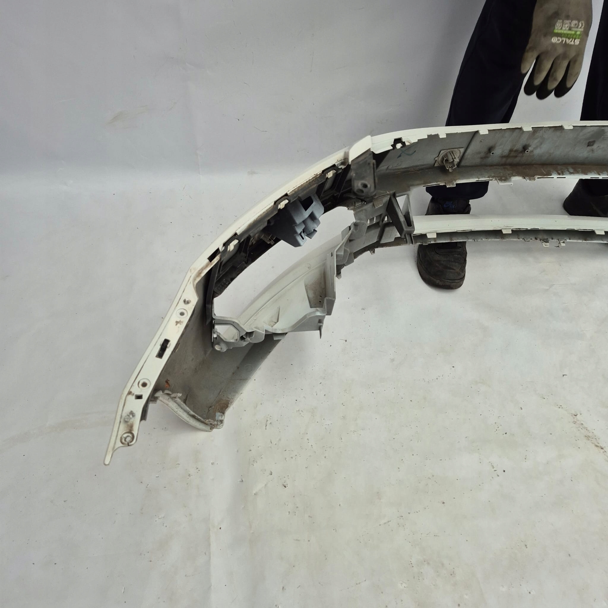 SKODA OCTAVIA III LIFT 17- bumper front front PDC SPR 5E0807221N