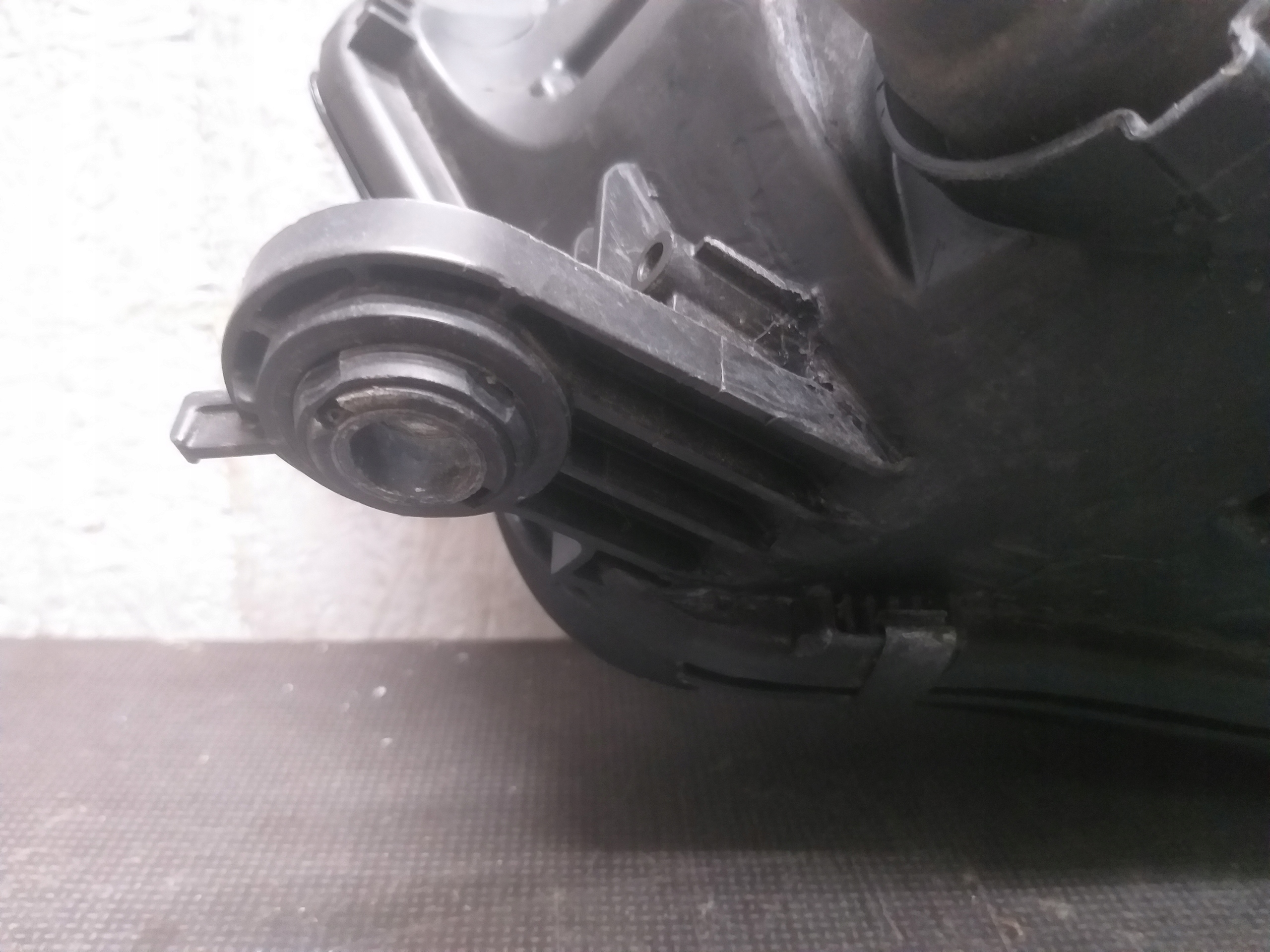 light front right AUDI A4 B9 16-19 XENON 8W0941006