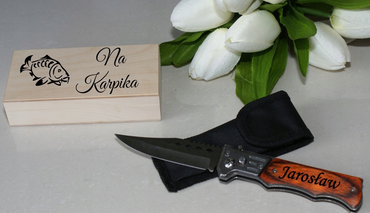 Nůž skládací pružinový s gravírováním na dárek